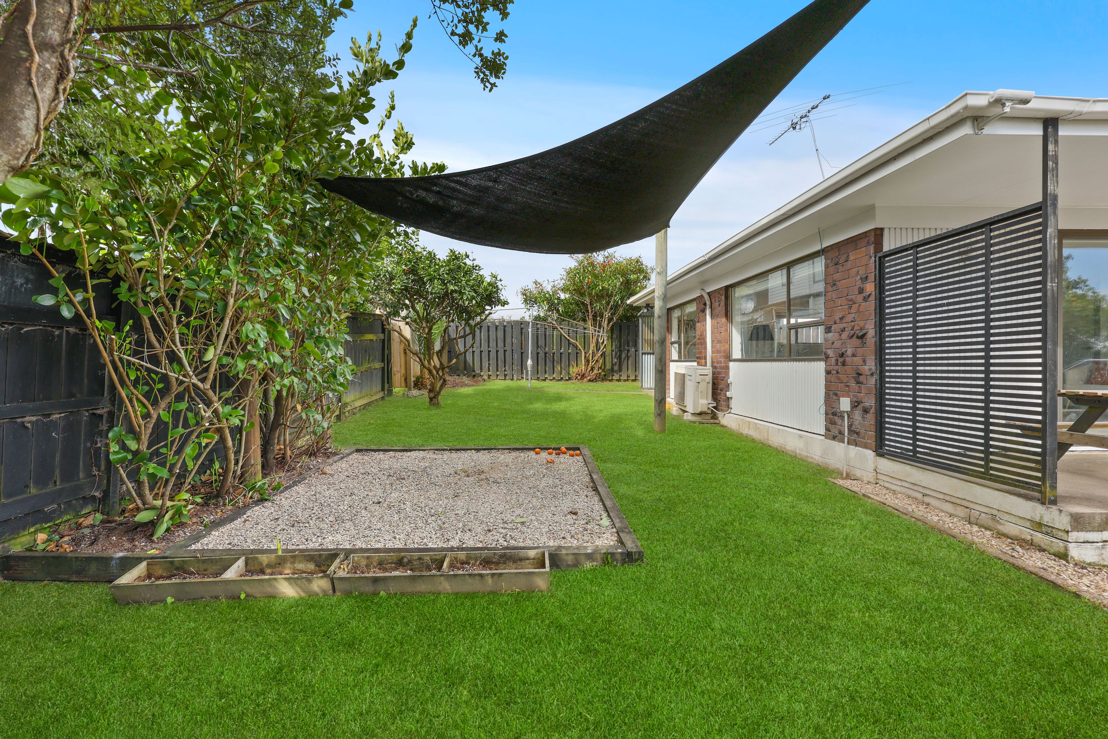 2/27 Matuhi Rise, Henderson, Waitakere City