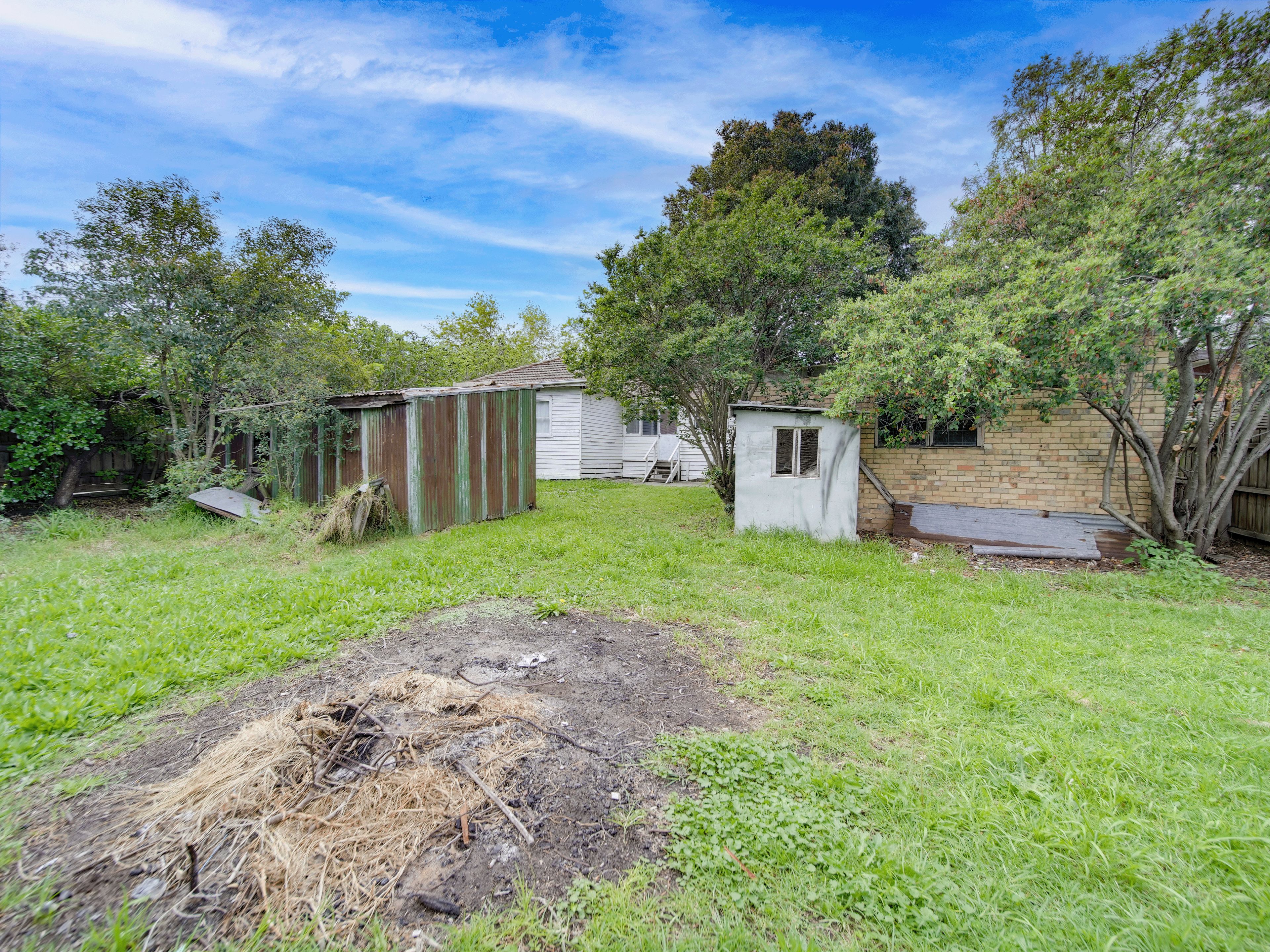 16 Dunblane Road — photo 13 of 13