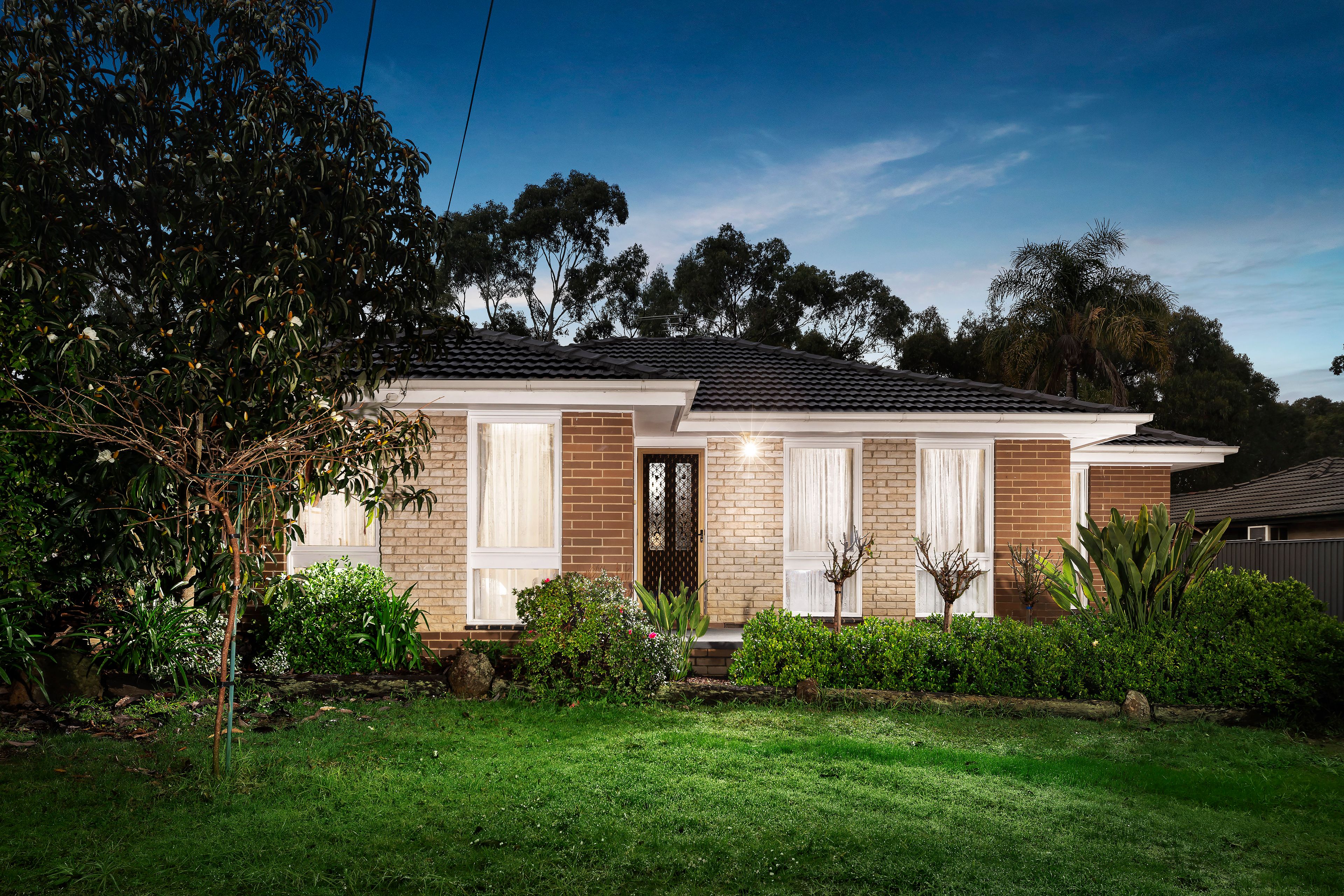 100 Cherylnne Crescent, Kilsyth VIC 3137