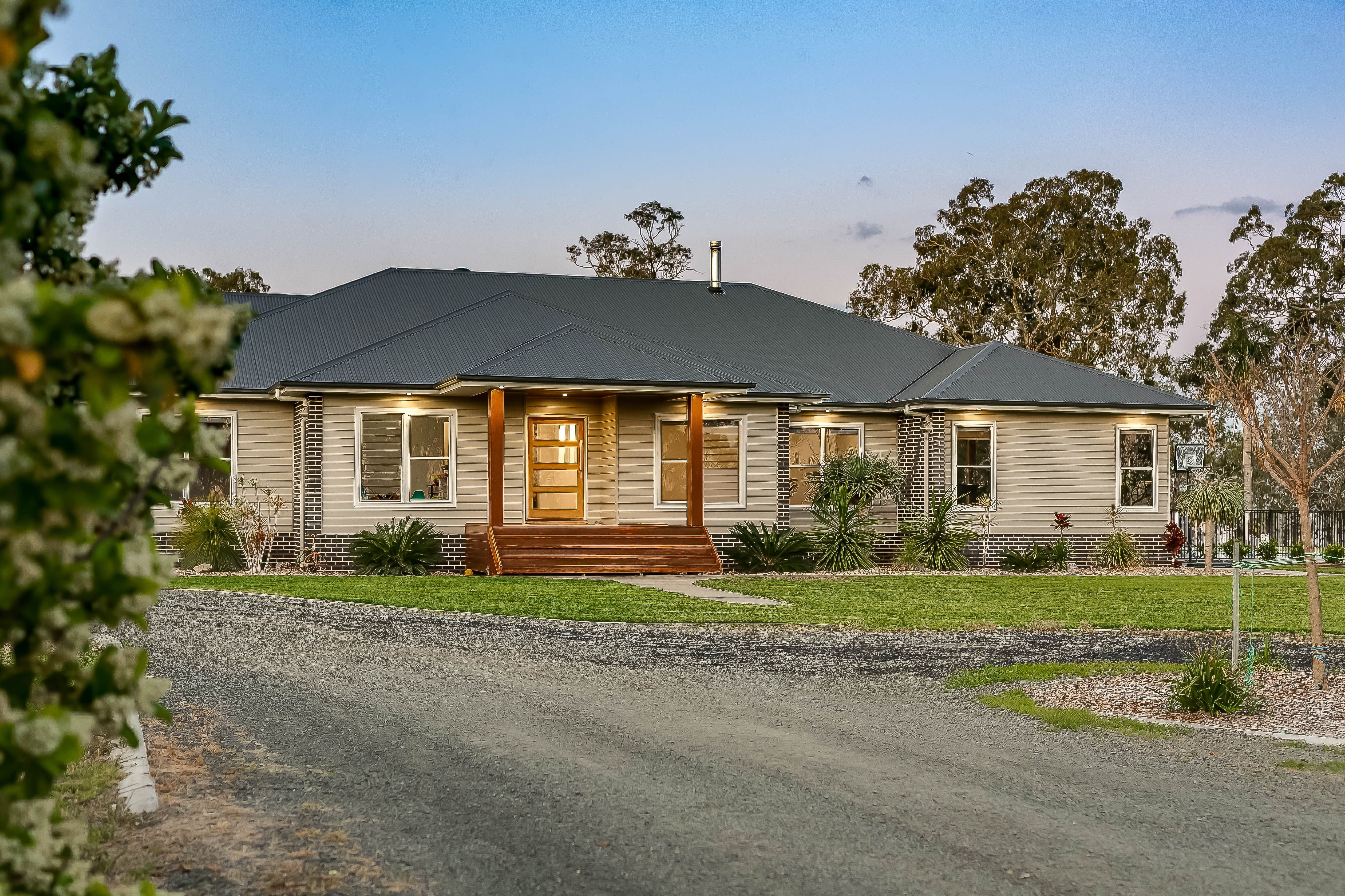 2870 Gore Highway, Southbrook, QLD 4363