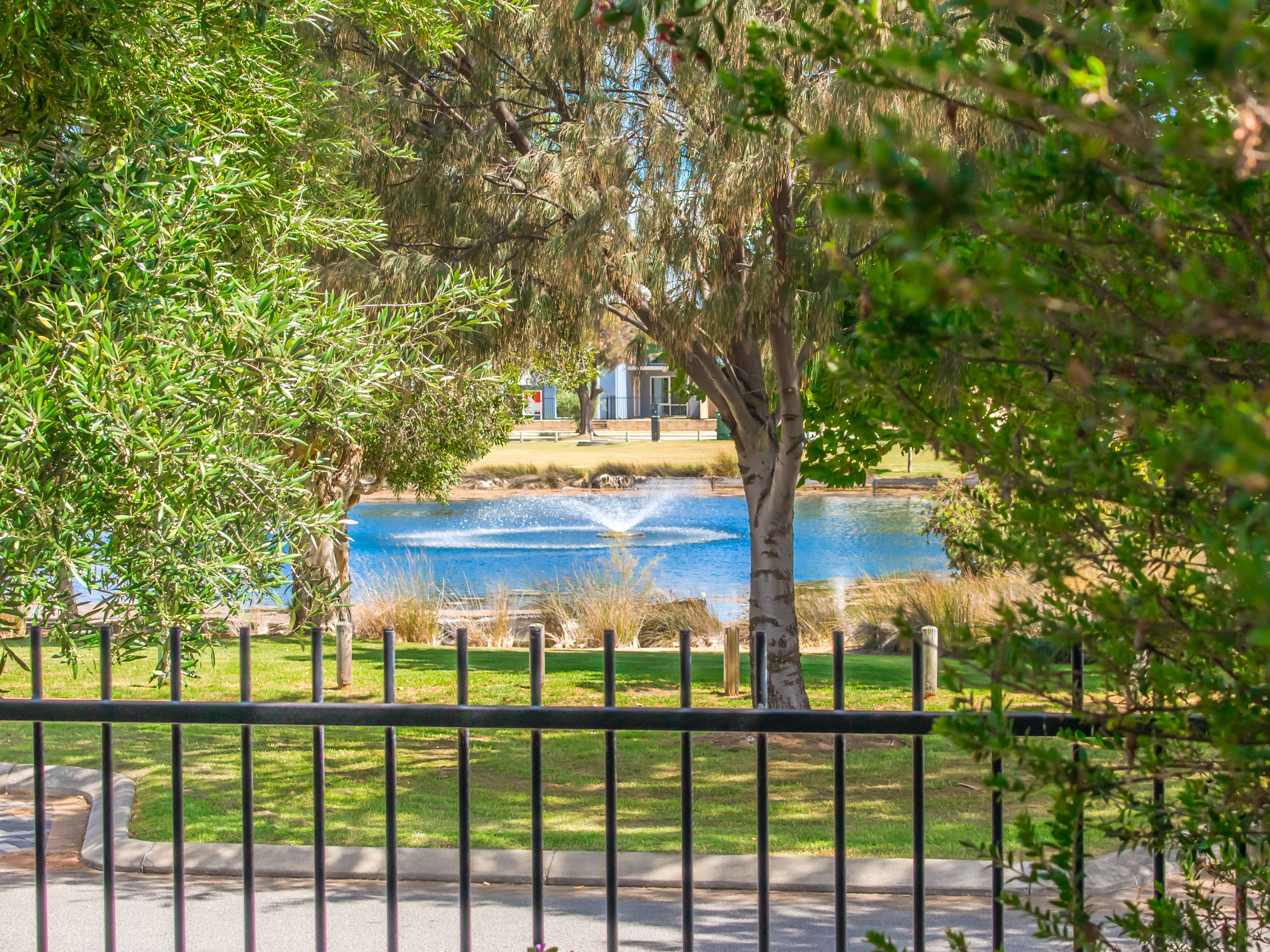 80 Waterfront Parkway, Shoalwater, WA 6169
