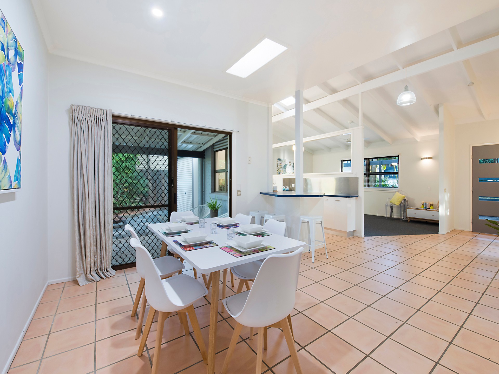6 Palm Drive, Mooloolaba, QLD 4557
