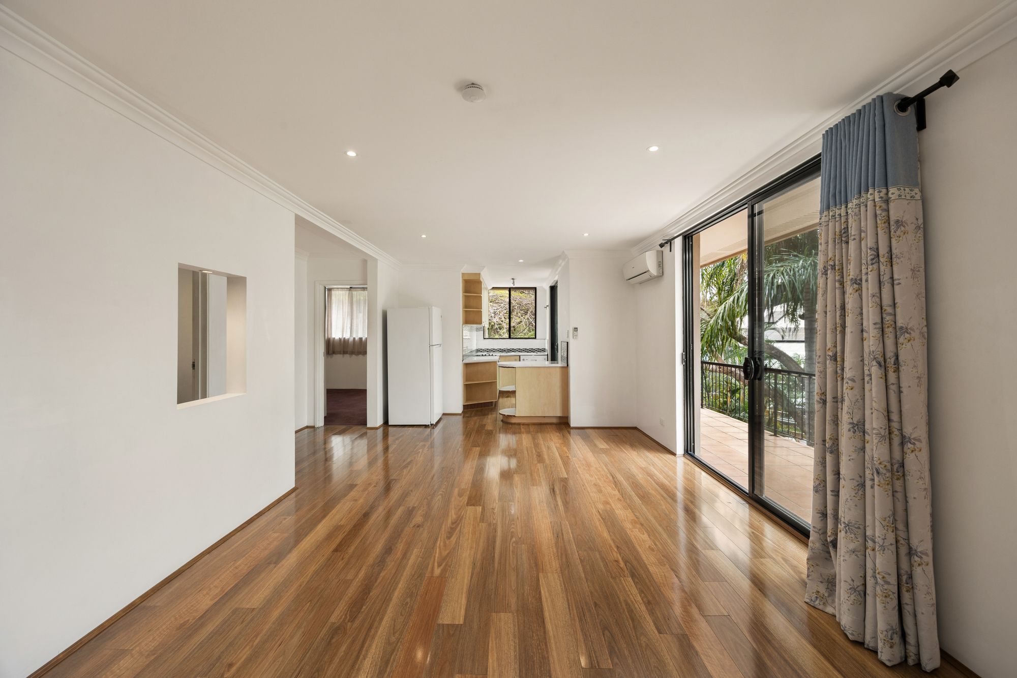 12/53 Princess Street — photo 3 of 13