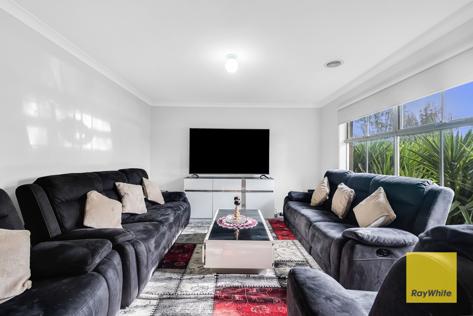 8 Conway Cross, DERRIMUT, VIC 3026