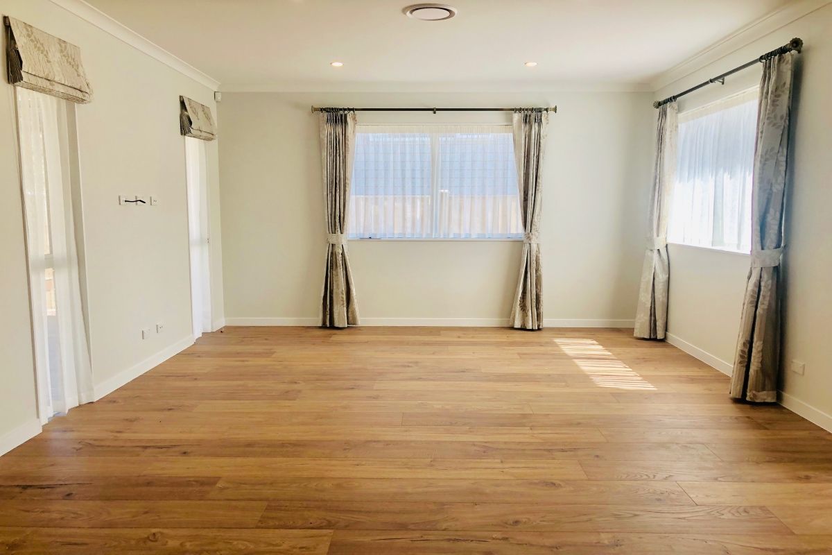 17 Agnew Place, Albany, North Shore City