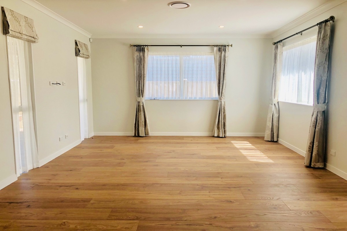 17 Agnew Place, Albany, North Shore City