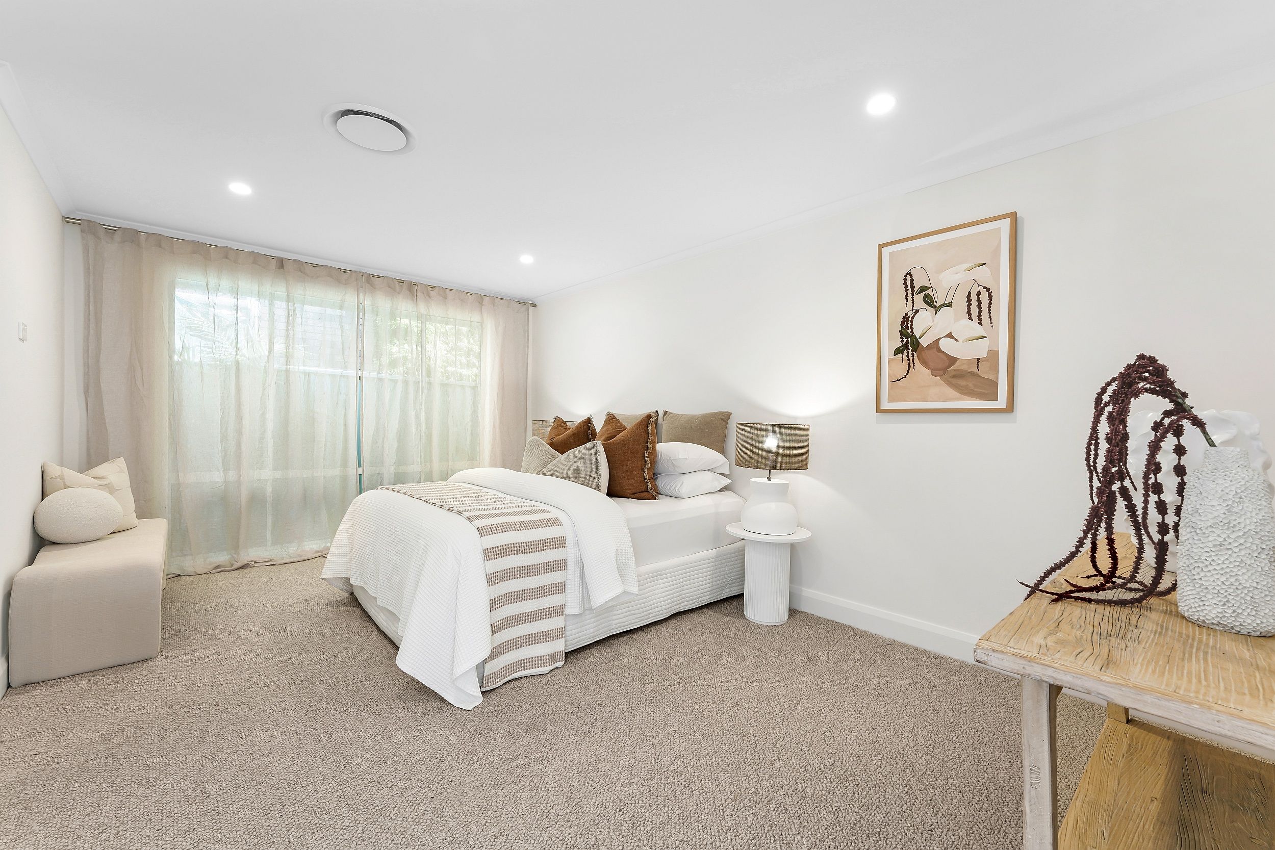 8 Compass Close — photo 10 of 22