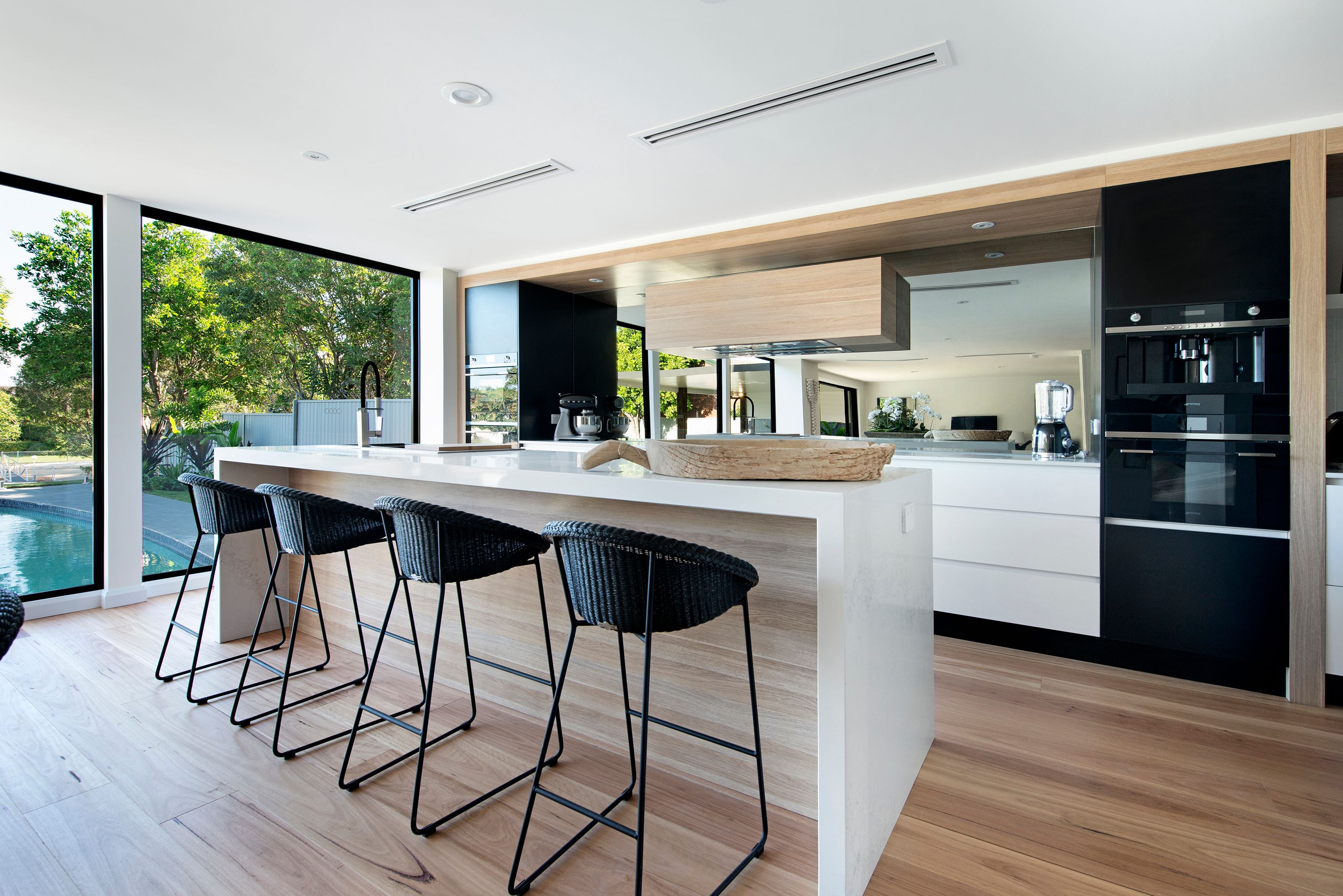 5 Moola Court, Broadbeach Waters QLD 4218