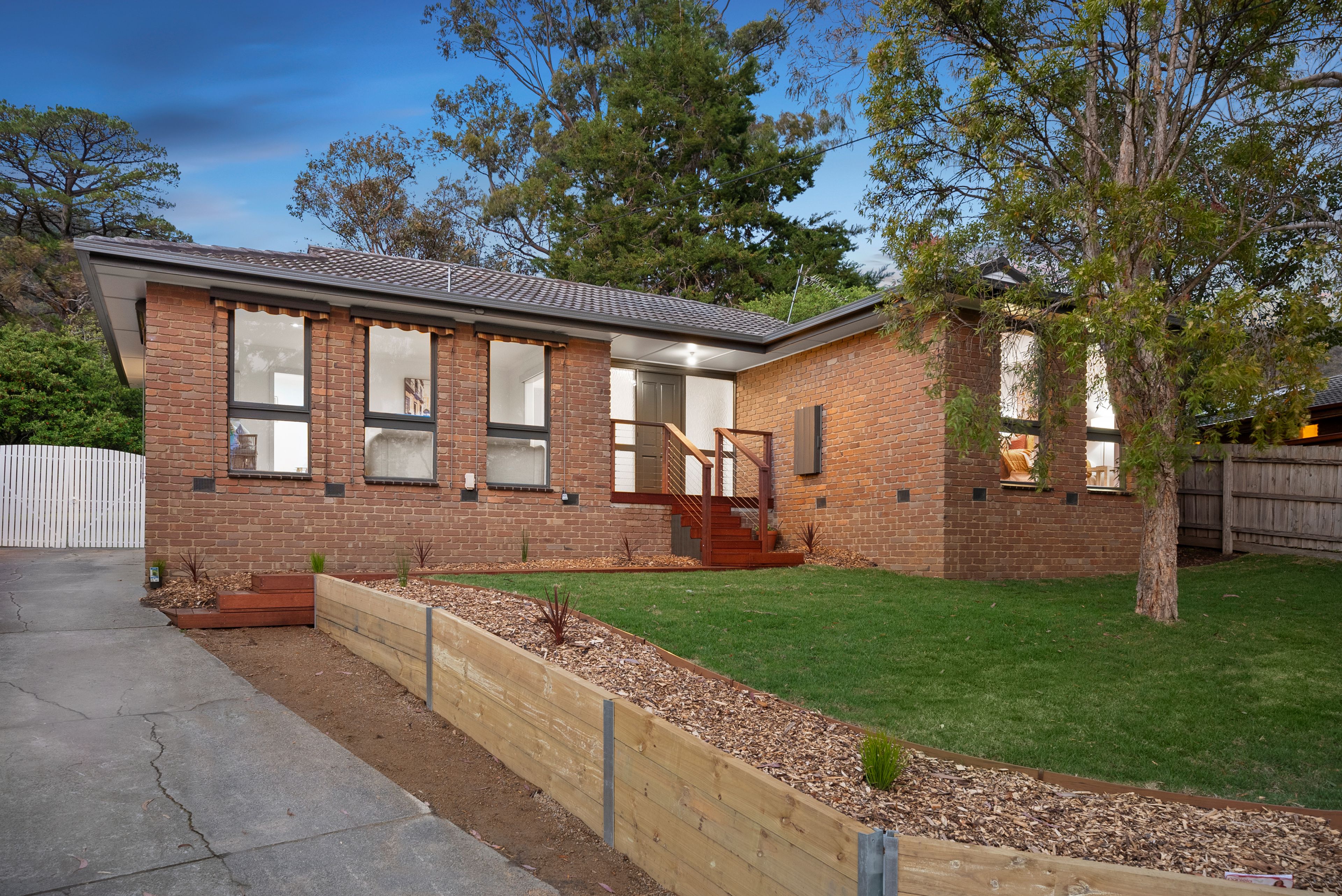 41 Chestnut Avenue , Ferntree Gully VIC 3156