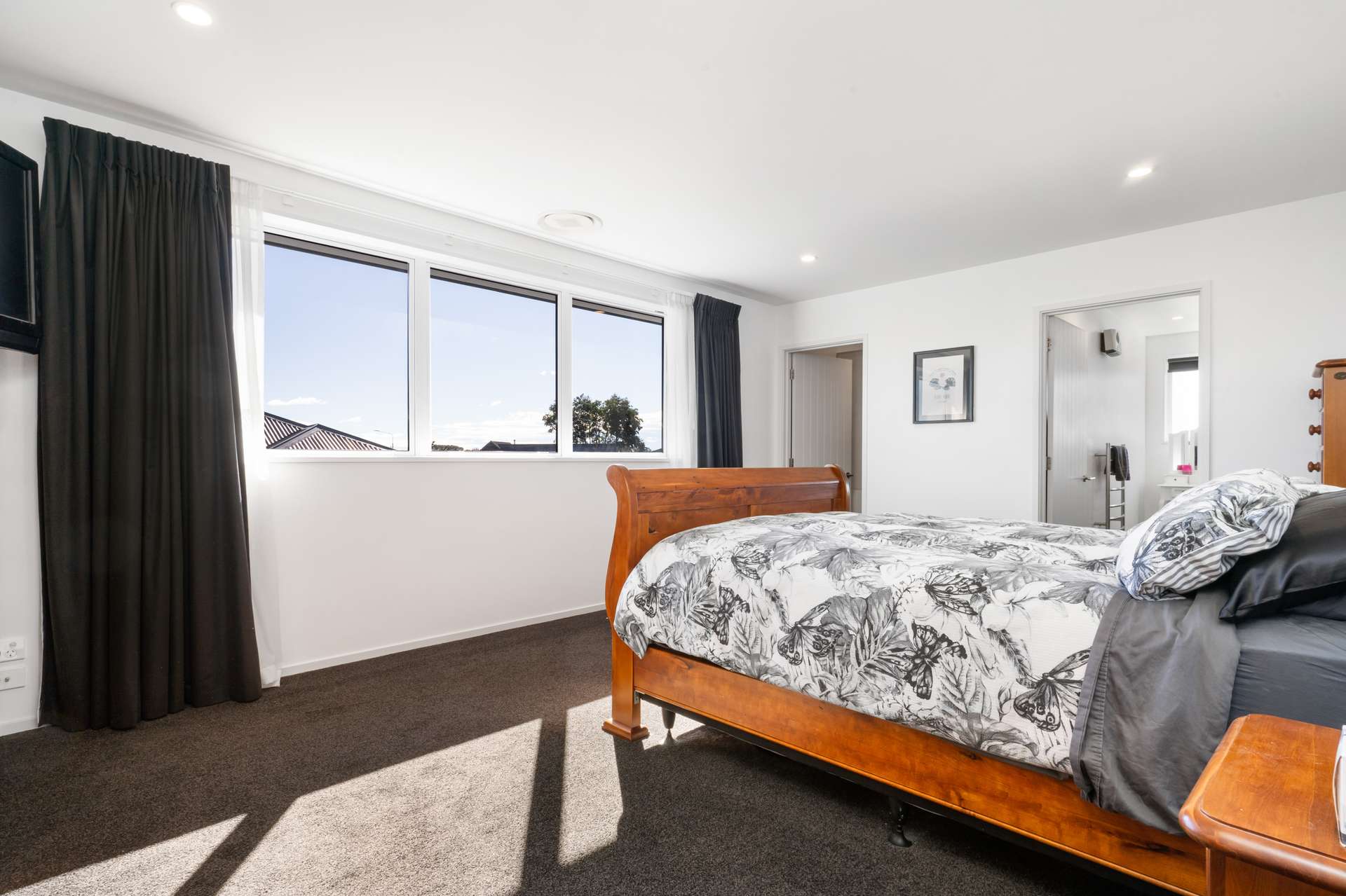 217 Cavendish Road photo 21
