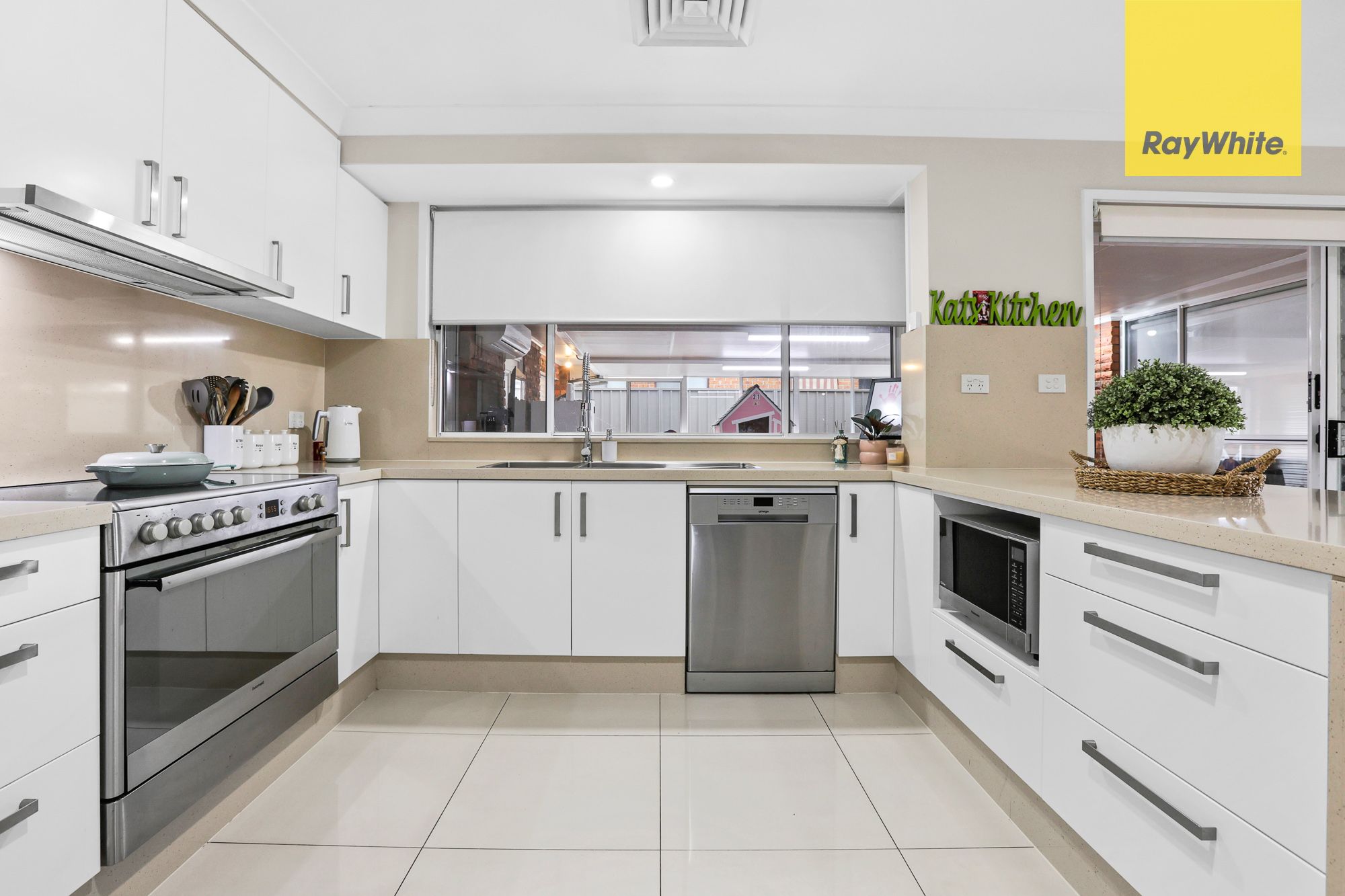 21 Chardonnay Road, St Clair, NSW 2759