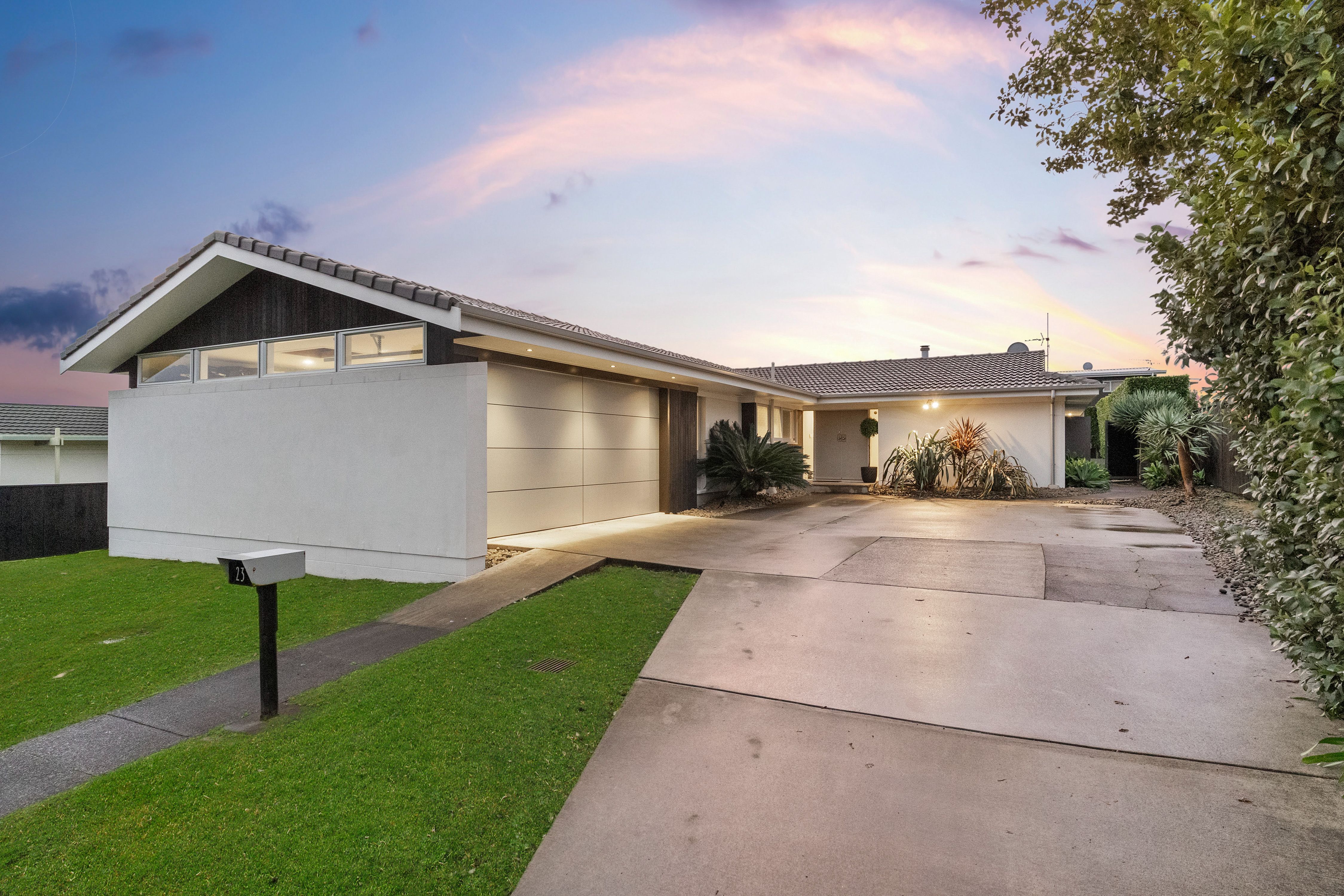 23 Gulf Crest, Bucklands Beach, Manukau City