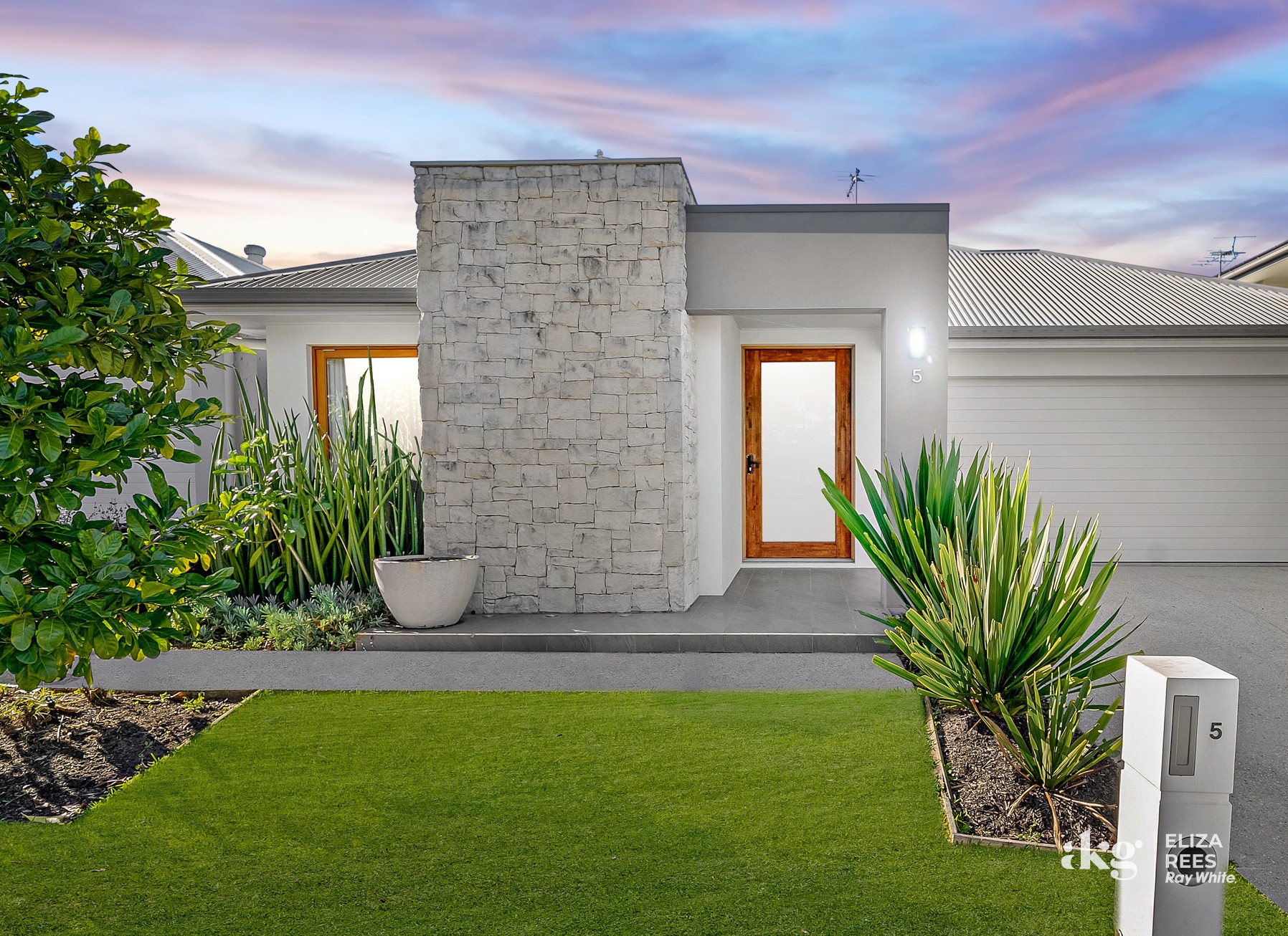 5 Olive Avenue, Greenbank, QLD 4124