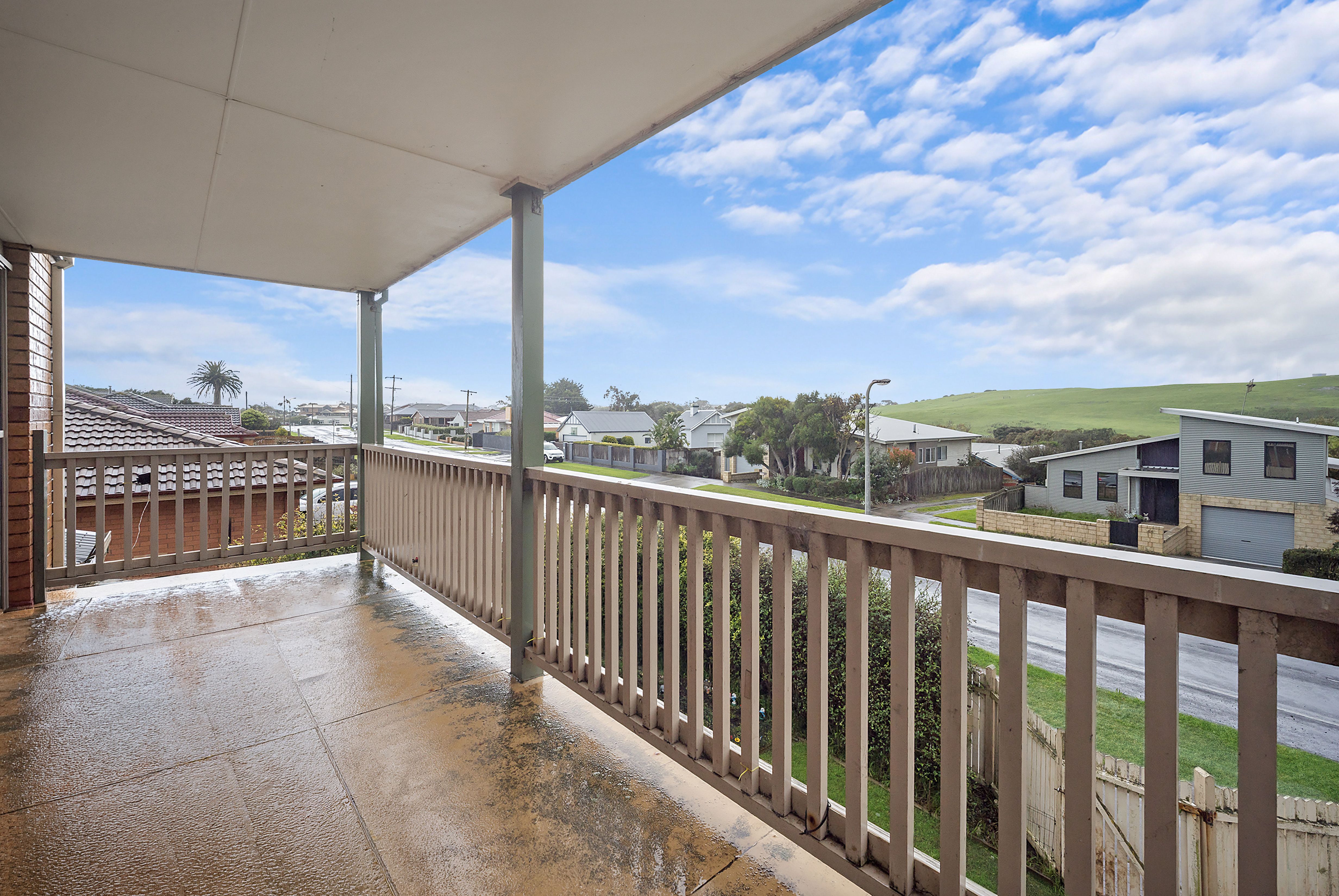 47 Merrivale Drive — photo 10 of 13