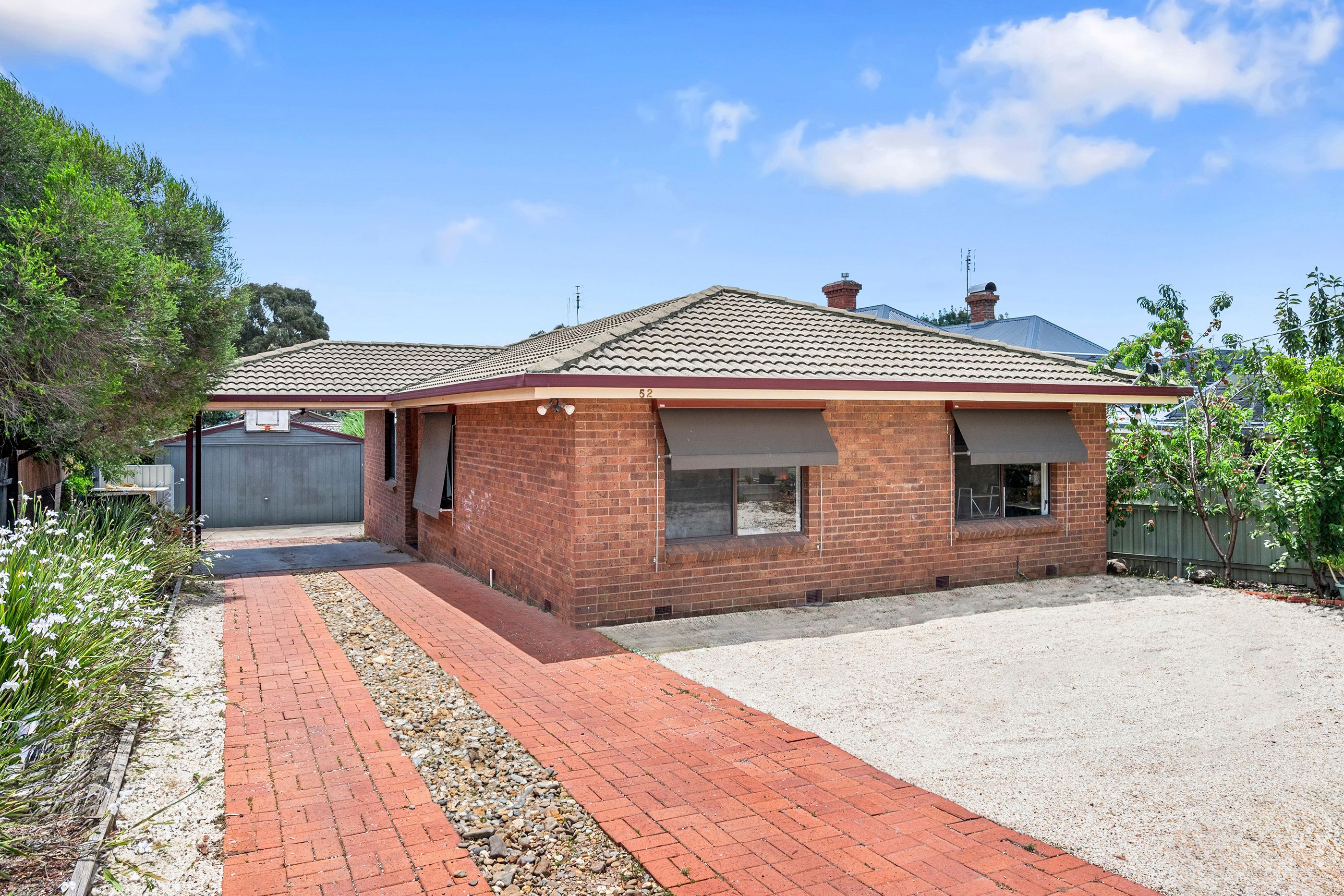 52 Pallett Street, Golden Square VIC 3555