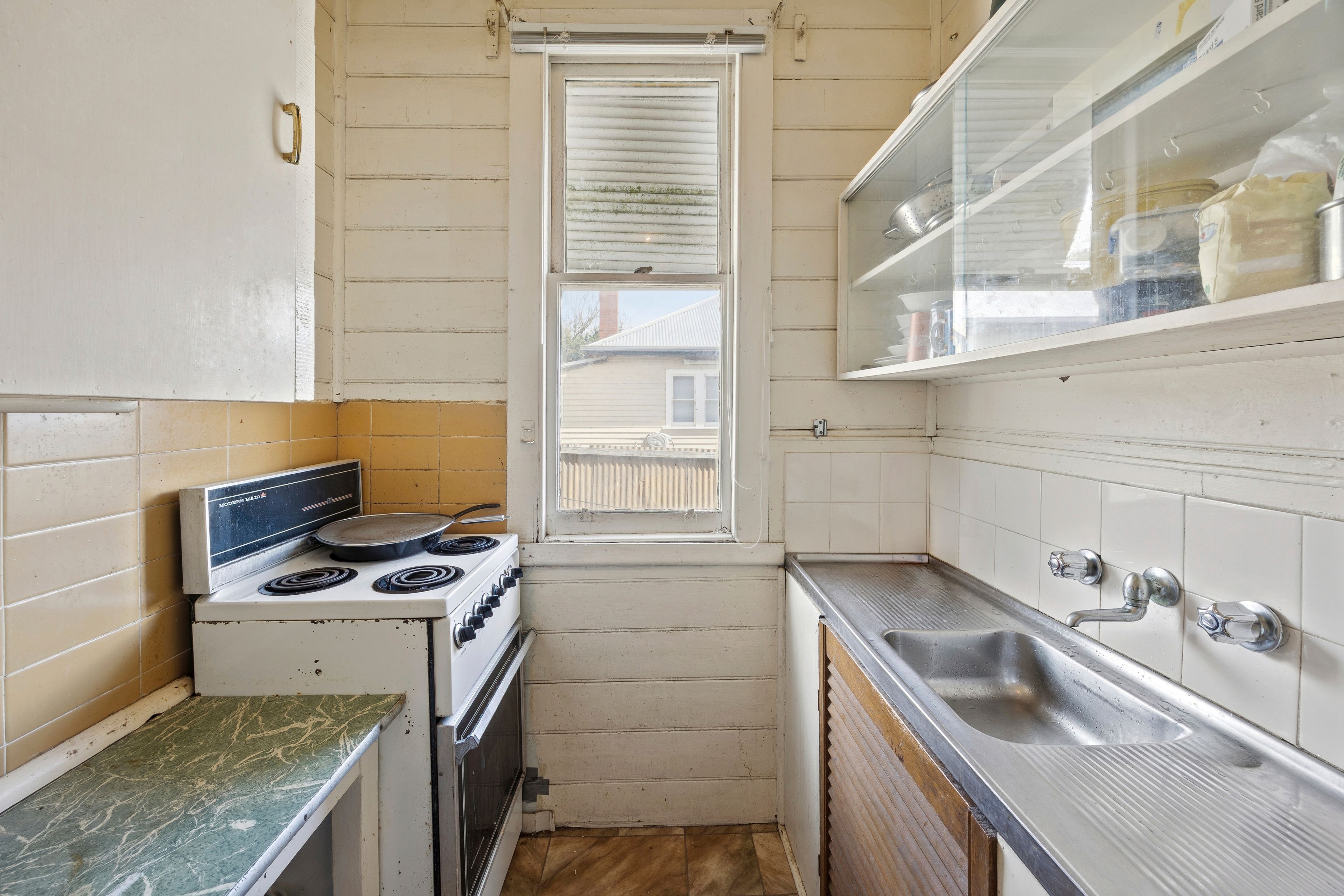 107 Grey Street — photo 3 of 13