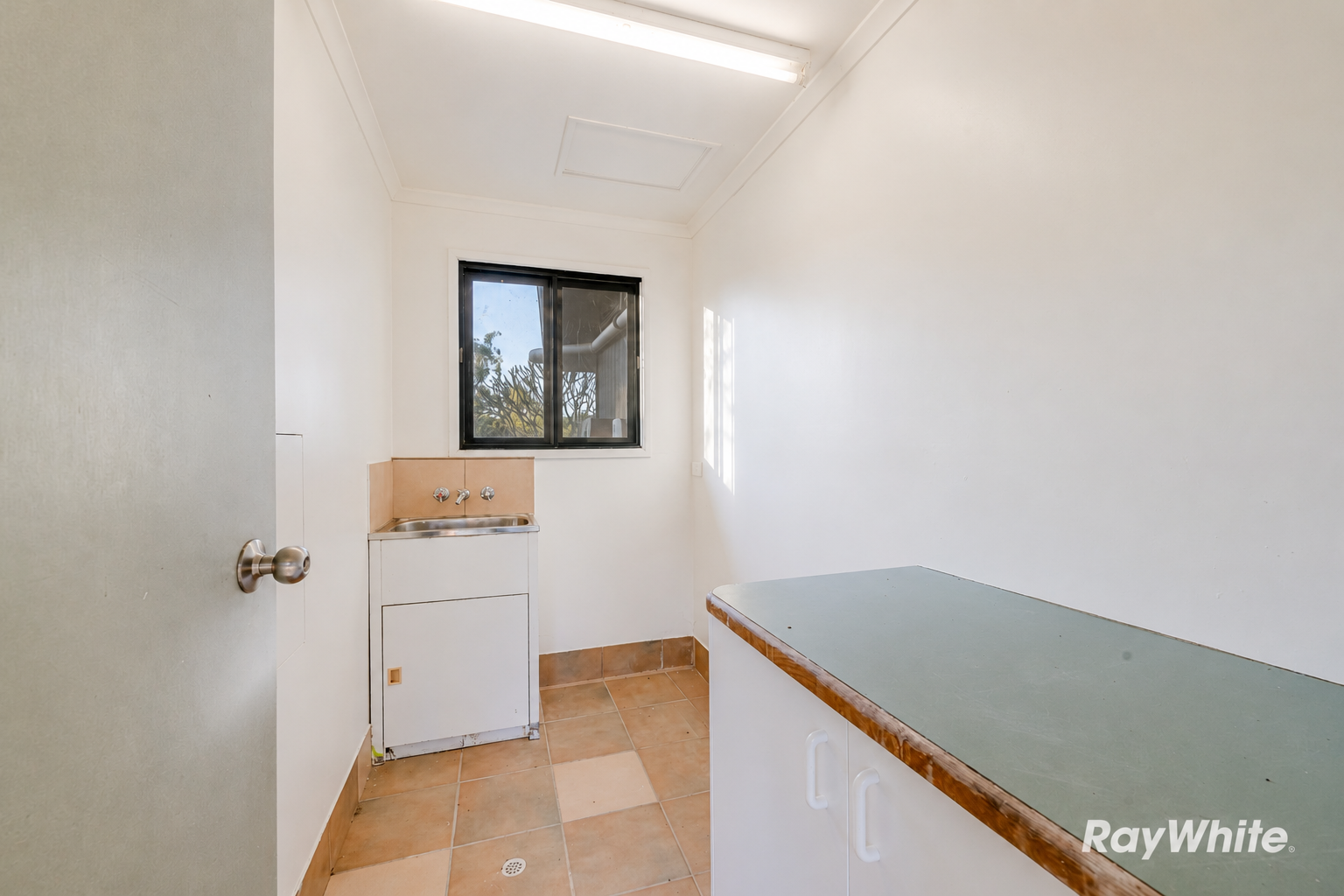 2/4528 Bundaberg Gin Gin Road — photo 18 of 30