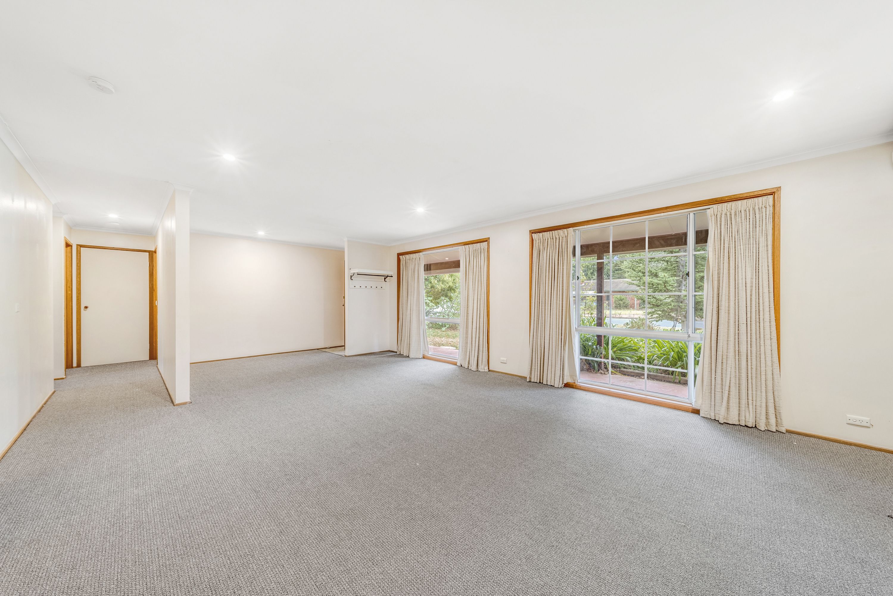 1 Tungun Street, Narrabundah, ACT 2604