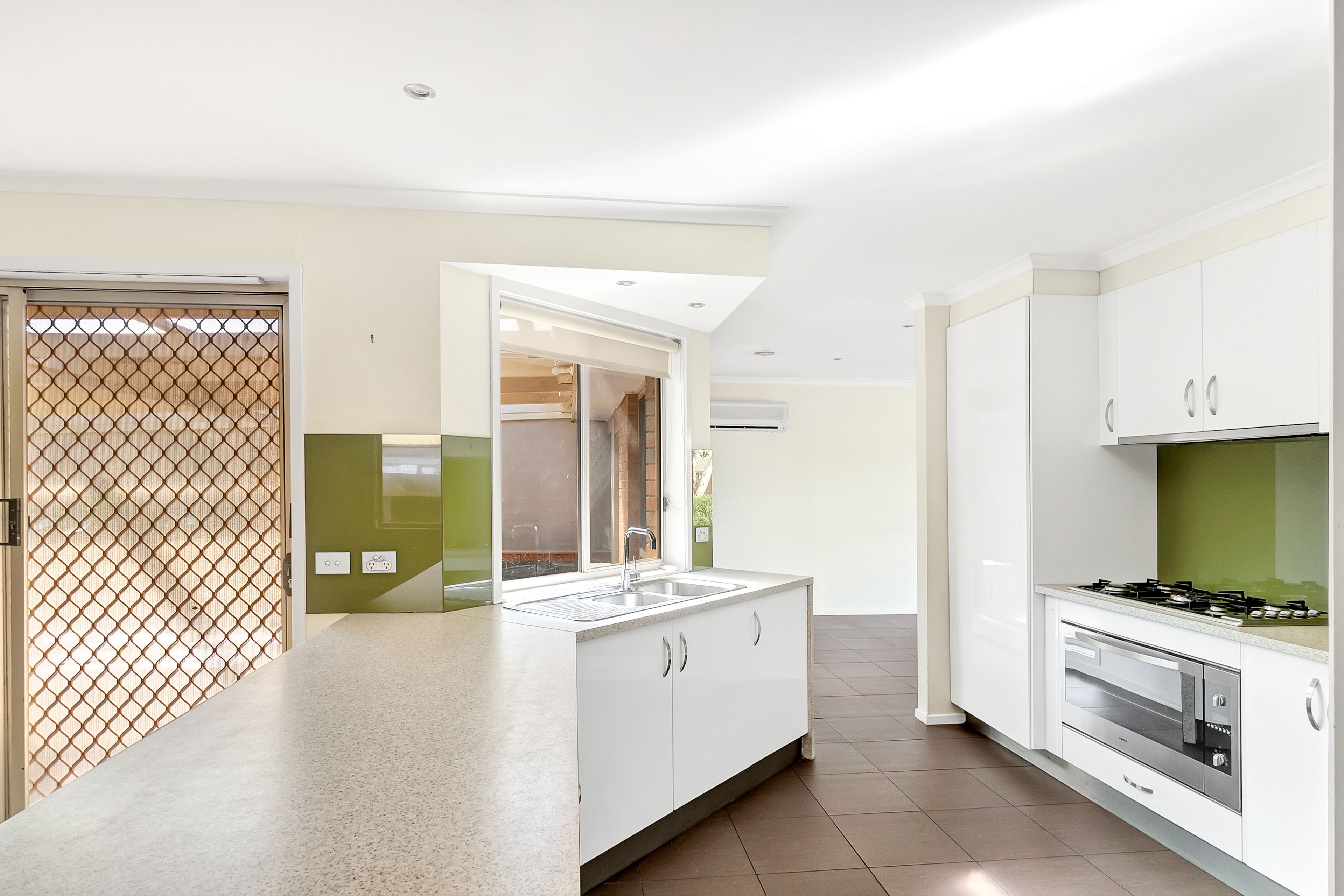 11 Macquarie Drive, Wyndham Vale, VIC 3024