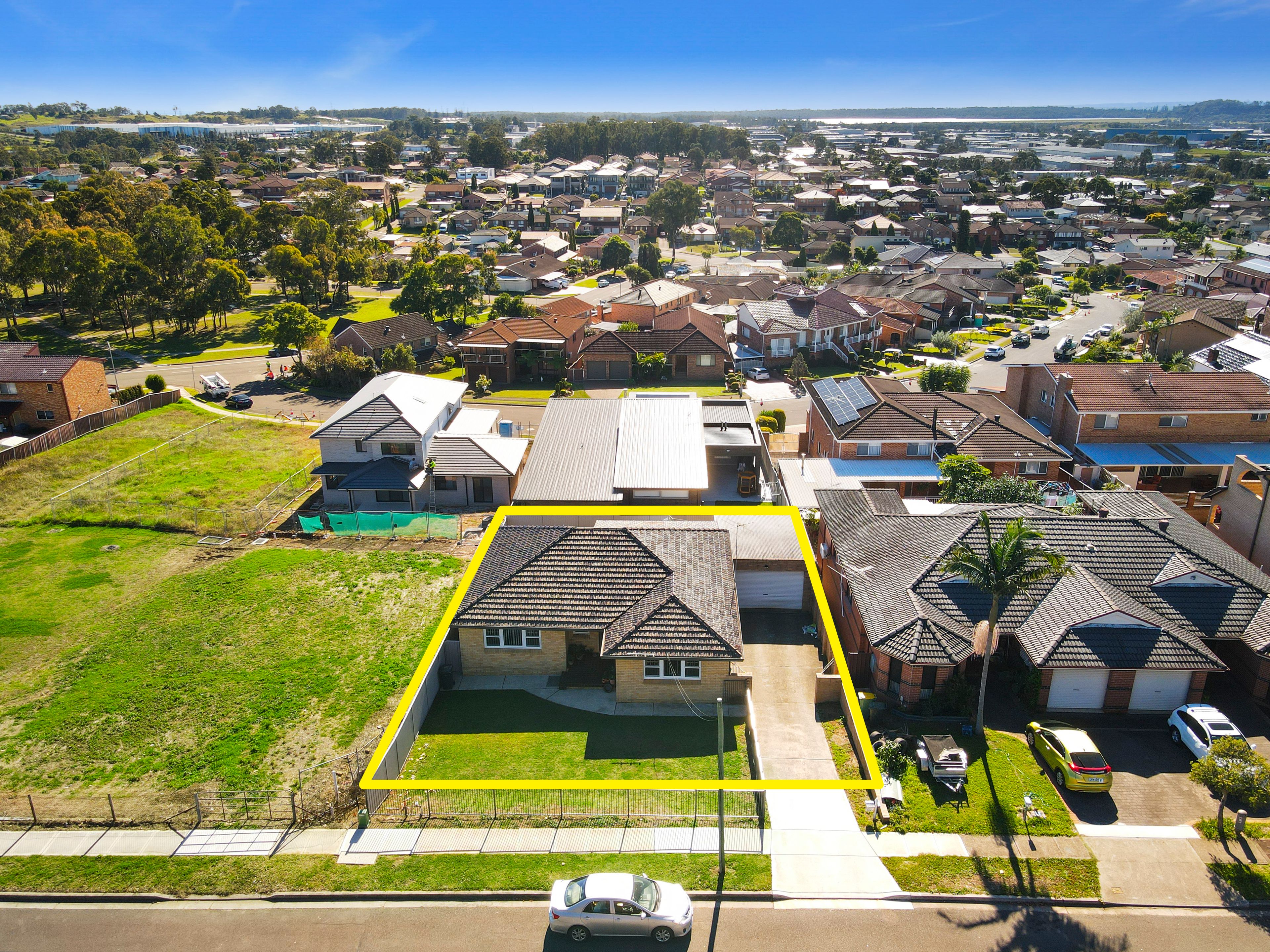 106 Bossley Road, Bossley Park NSW 2176