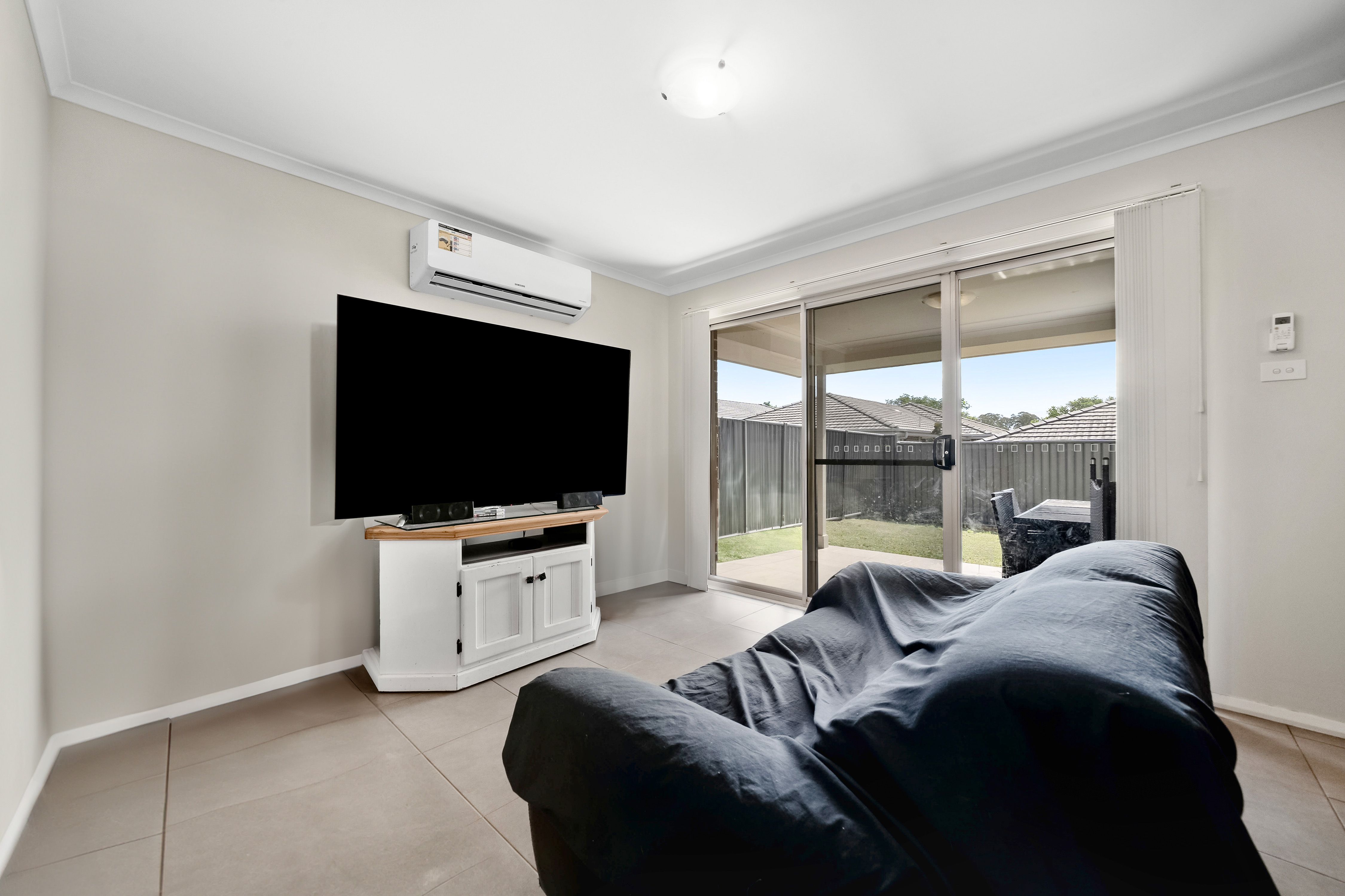 49 Cropton Street — photo 3 of 15