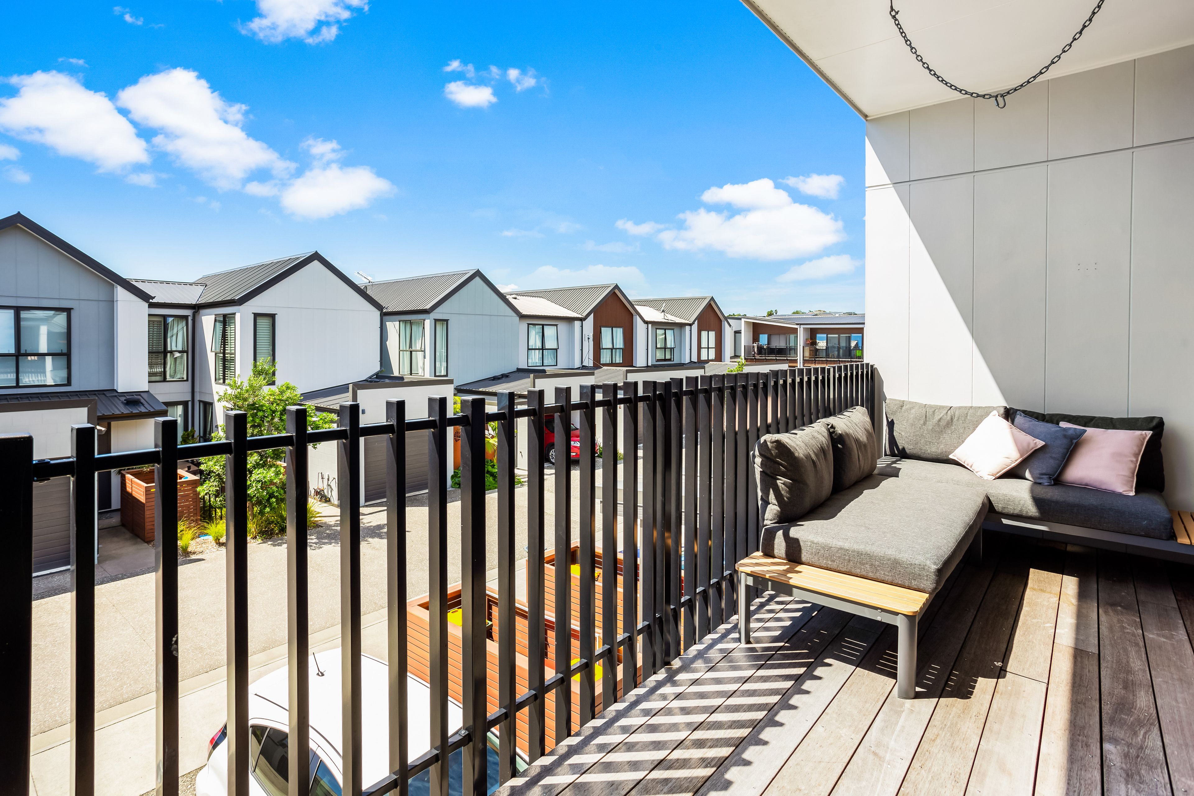 2/7 Paketai Lane, Beachlands, Manukau City