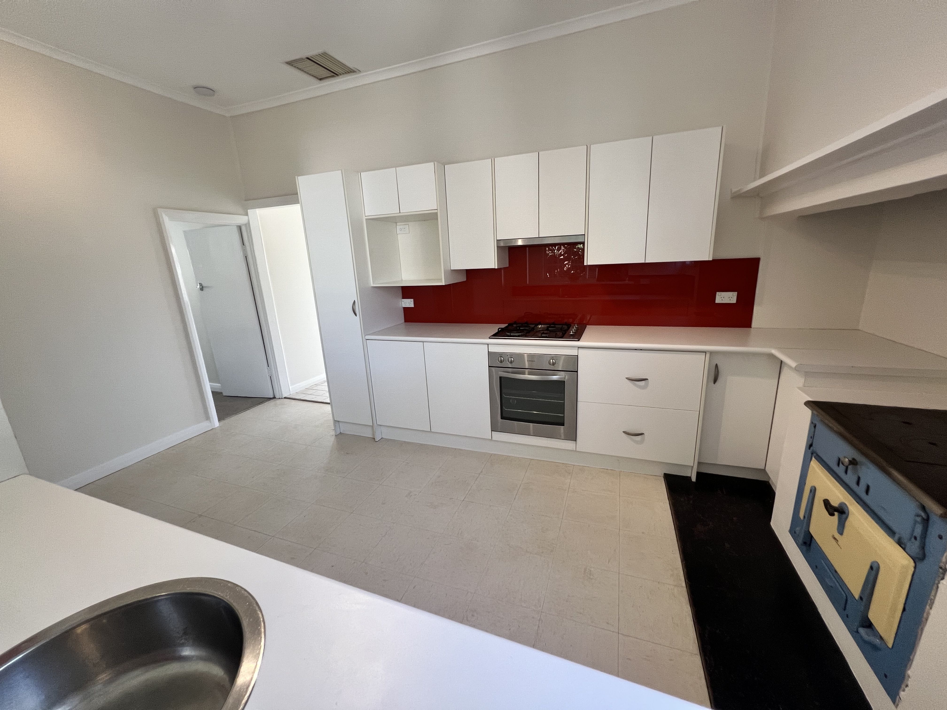 505 Blende Street — photo 5 of 14