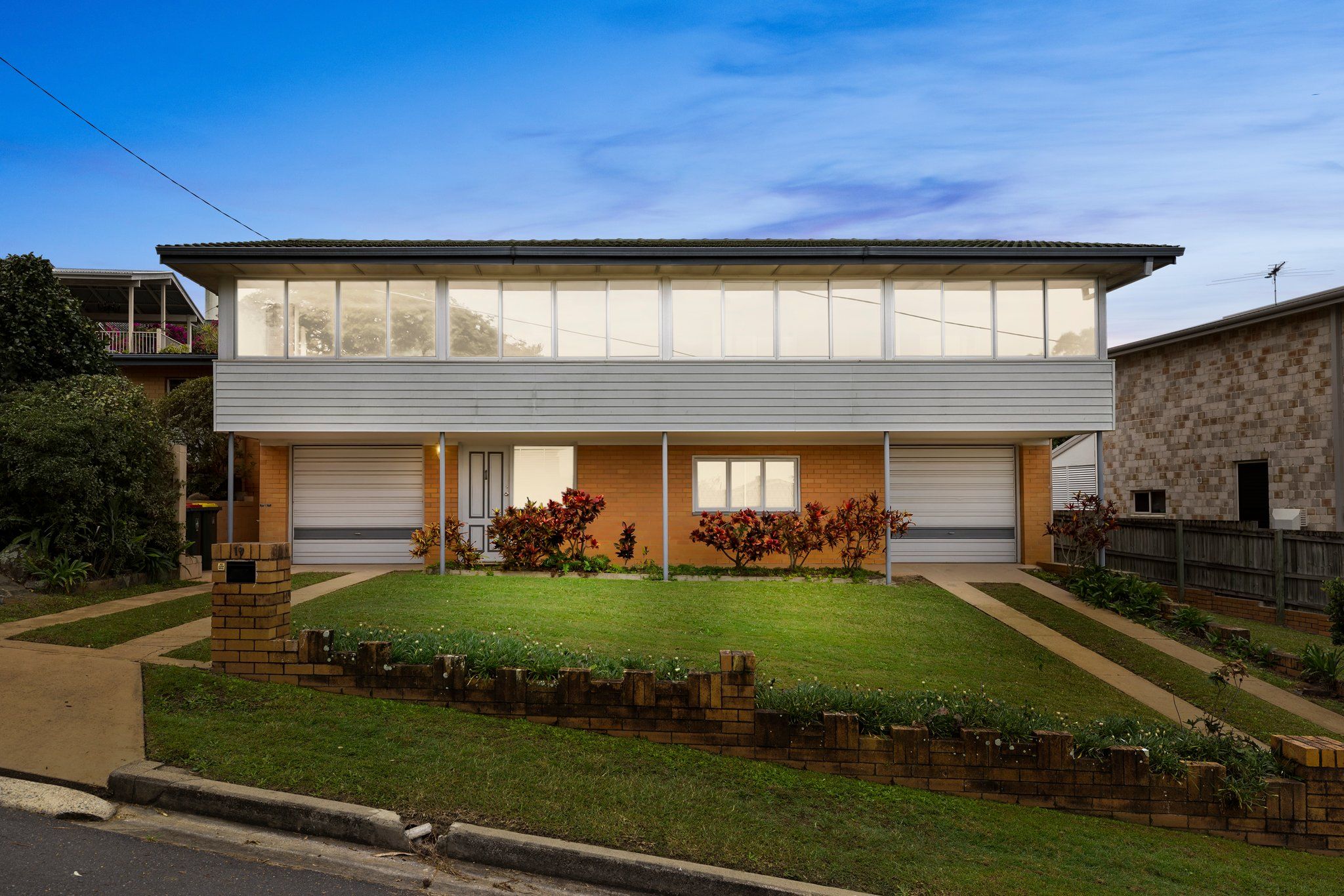 19 Caratel Street, Stafford Heights, QLD 4053