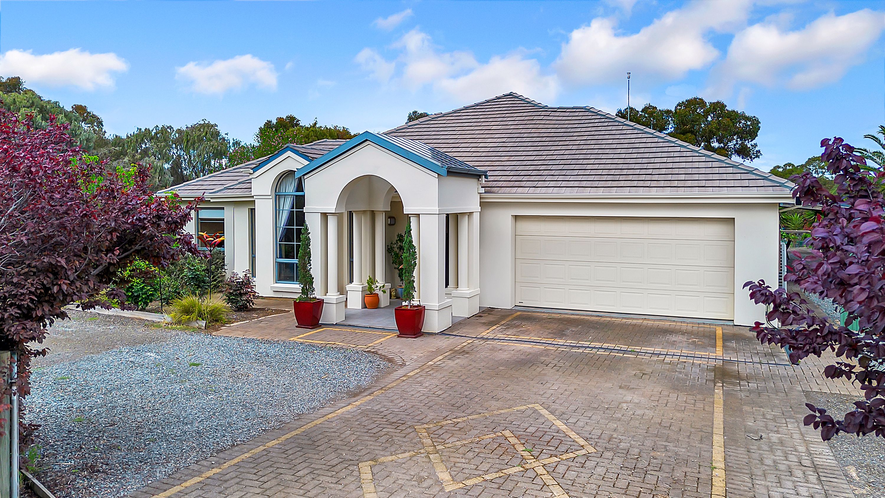 29 Horseshoe Drive — photo 3 of 30