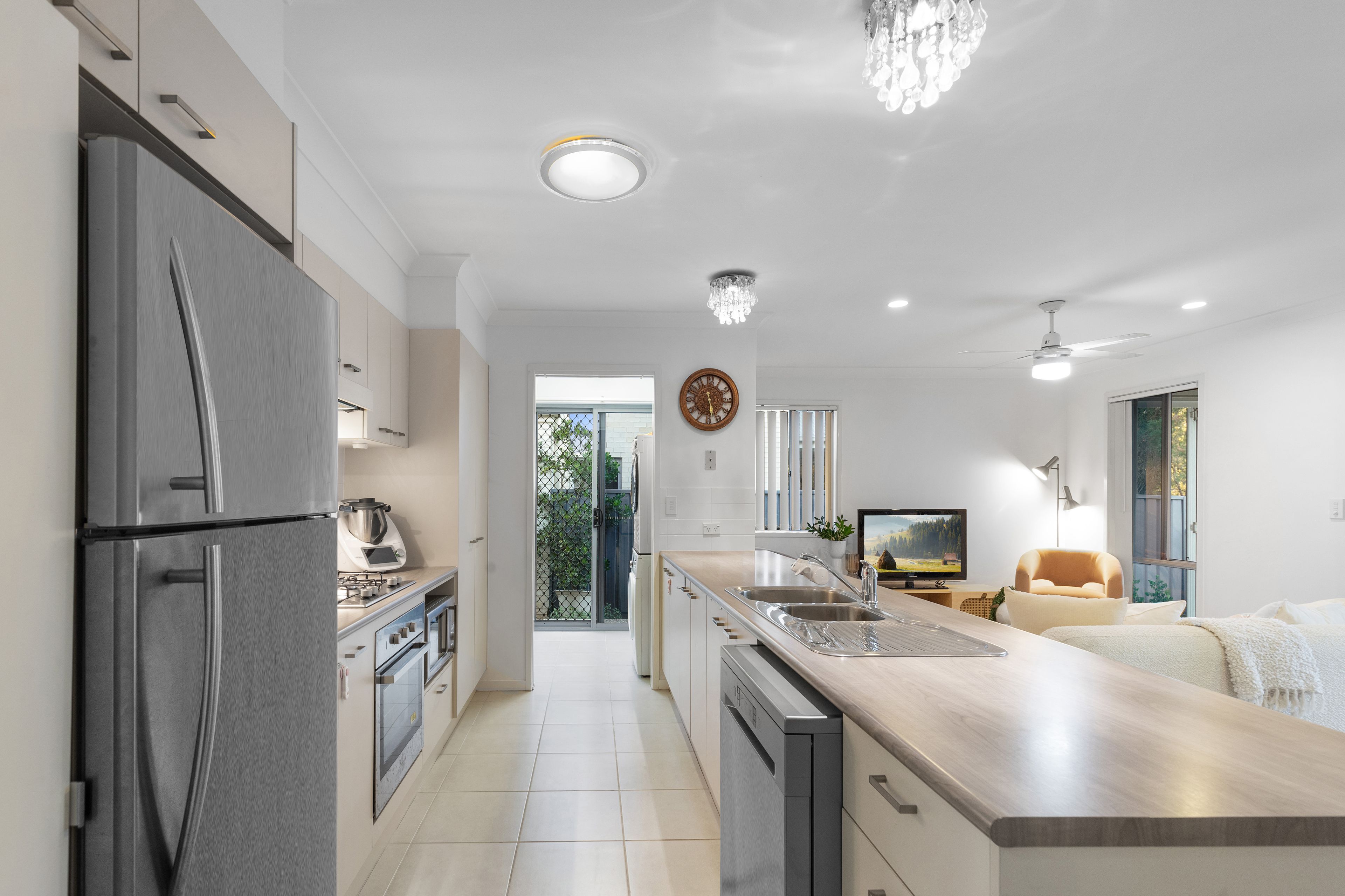 23 Hillside Circuit, Chermside West, QLD 4032