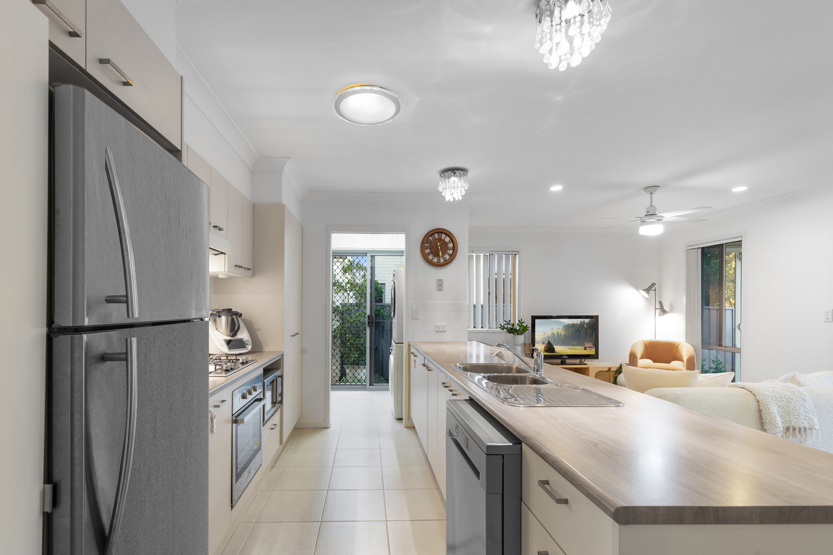 23 Hillside Circuit, Chermside West, QLD 4032