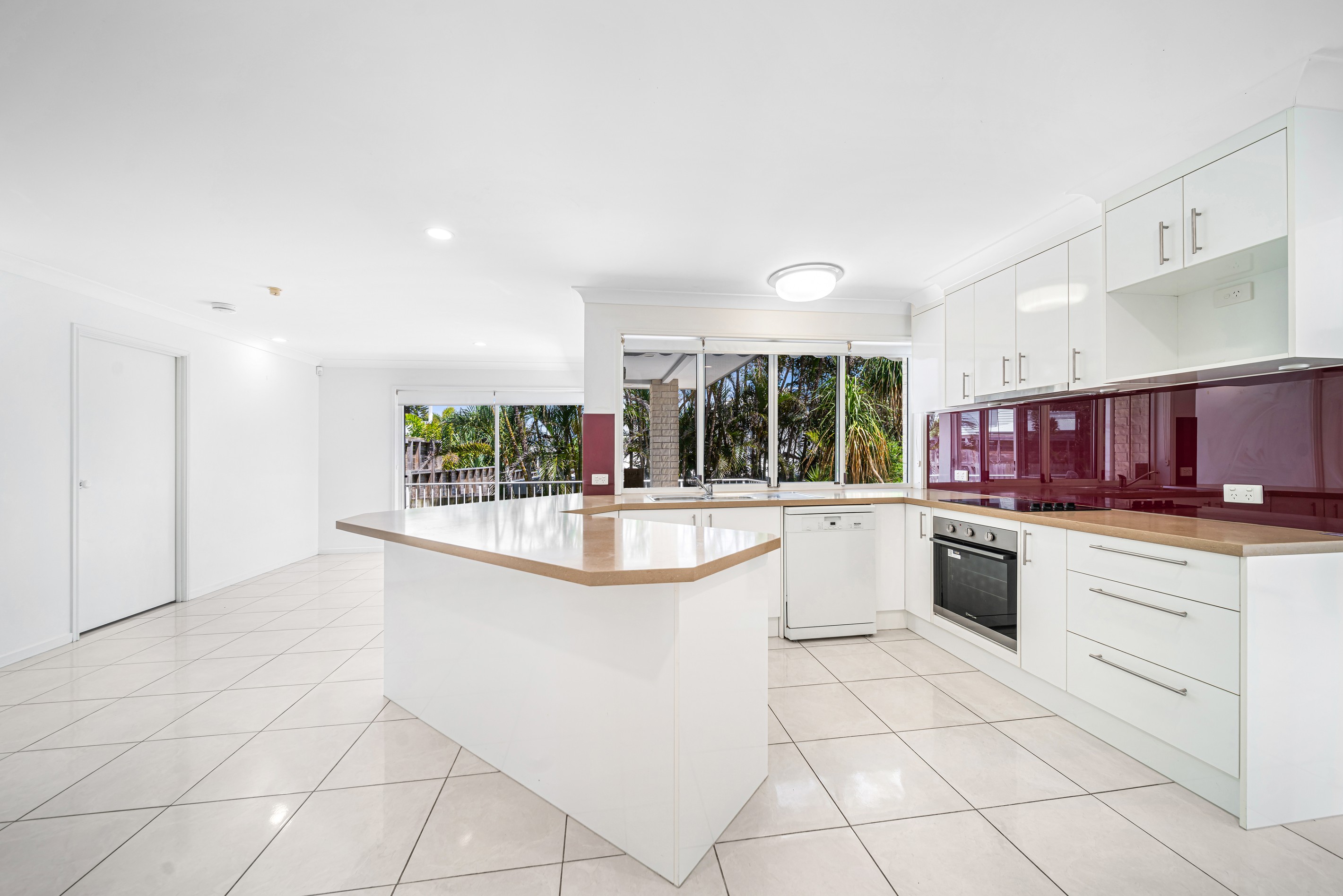32 Pacific Boulevard, Buddina, QLD 4575