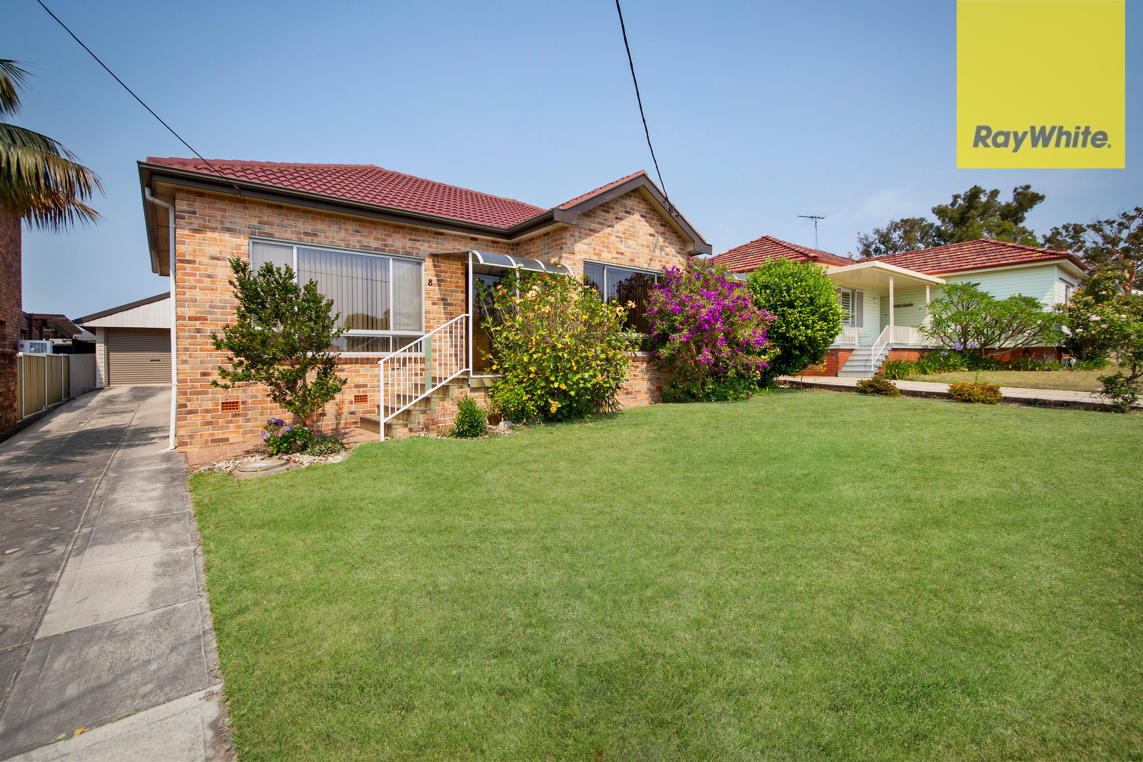 8 Meldrum Avenue