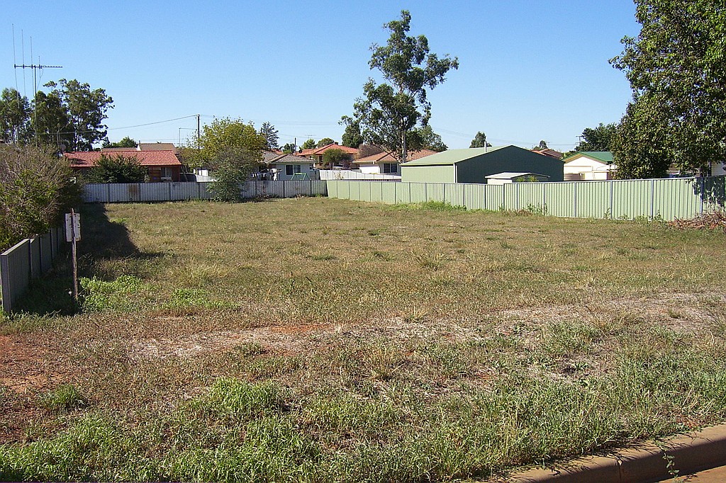 52 Best Street, Parkes, NSW 2870