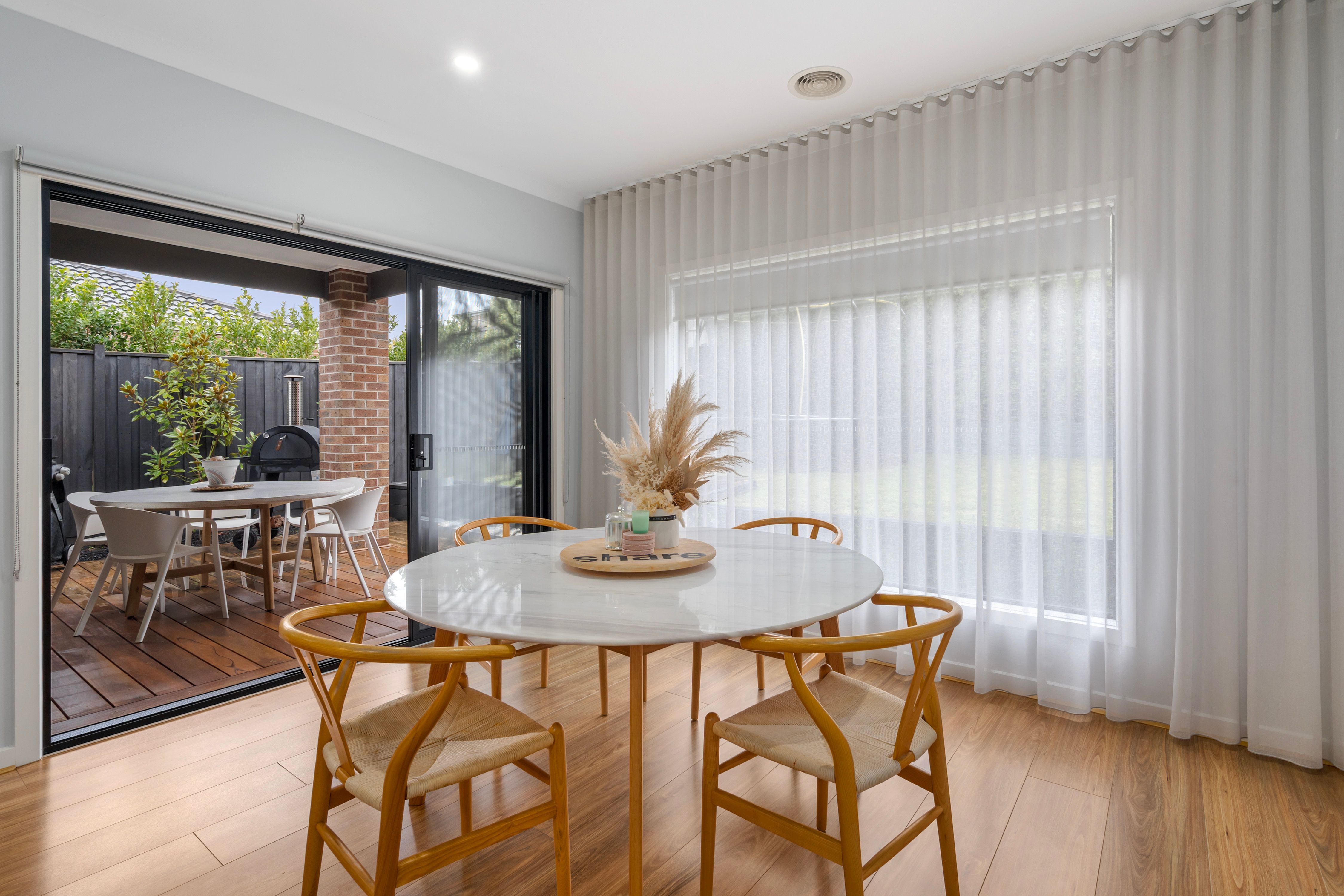 13 Longacre Avenue — photo 5 of 20