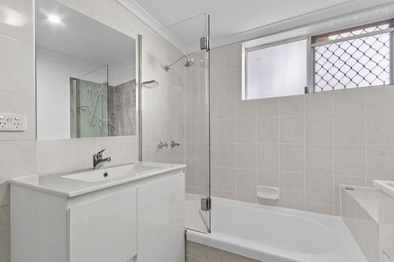 1/26 Longlands Street — photo 10 of 11