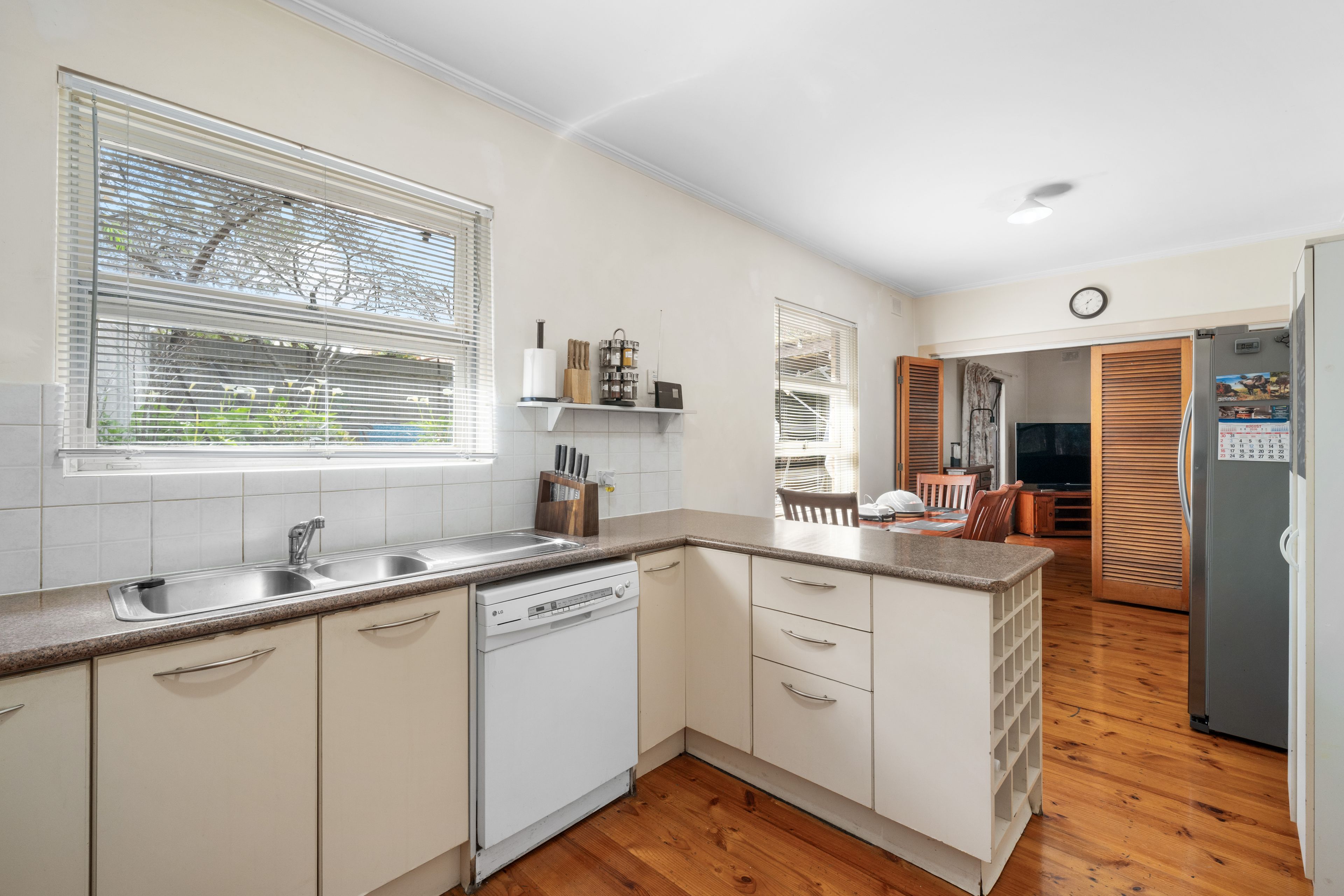 6 Derwent Terrace — photo 9 of 25