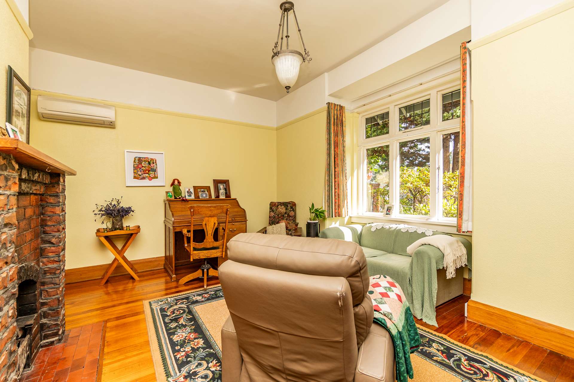 1 St Johns Avenue photo 4