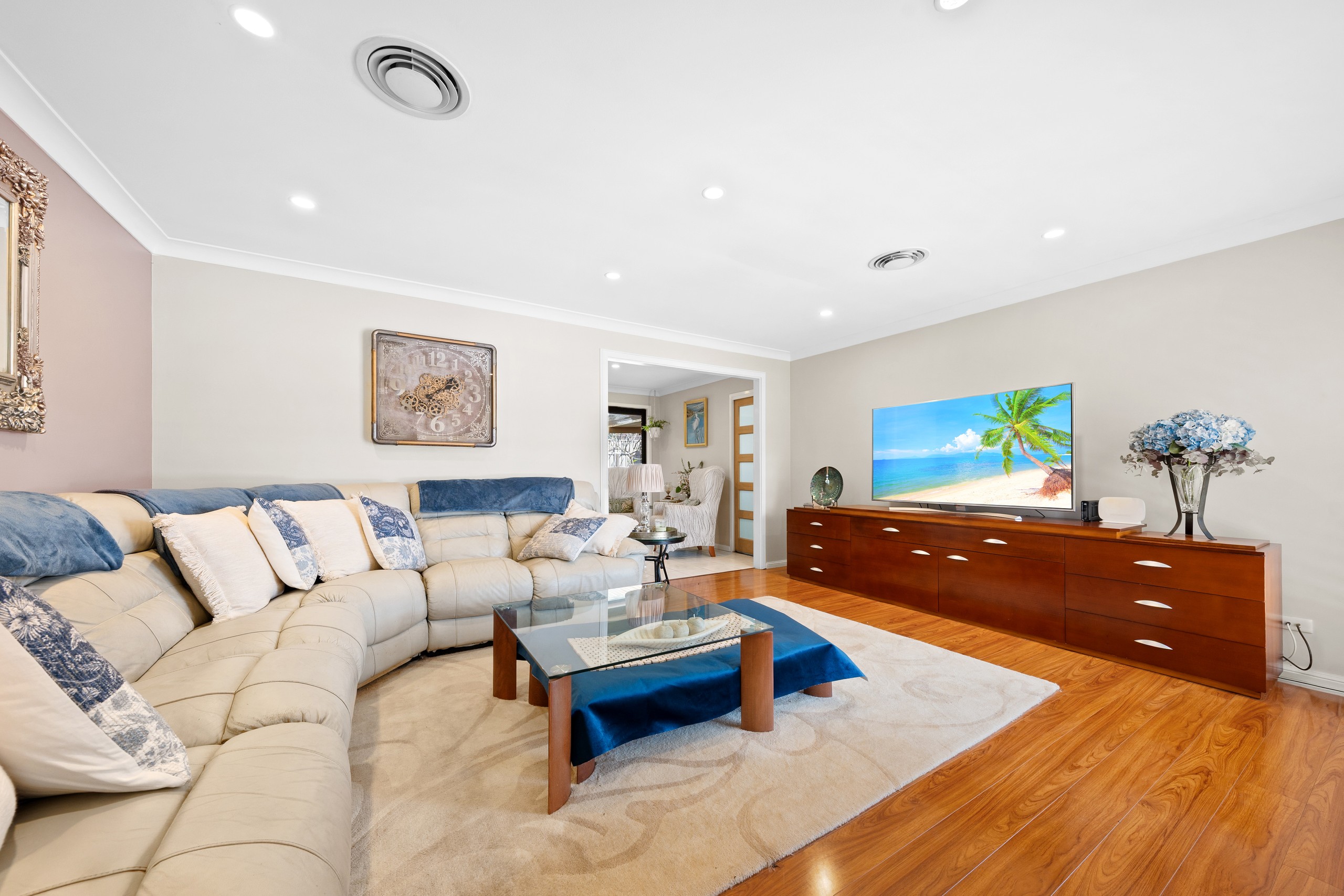 18 Prairie Vale Road, Bossley Park, NSW 2176