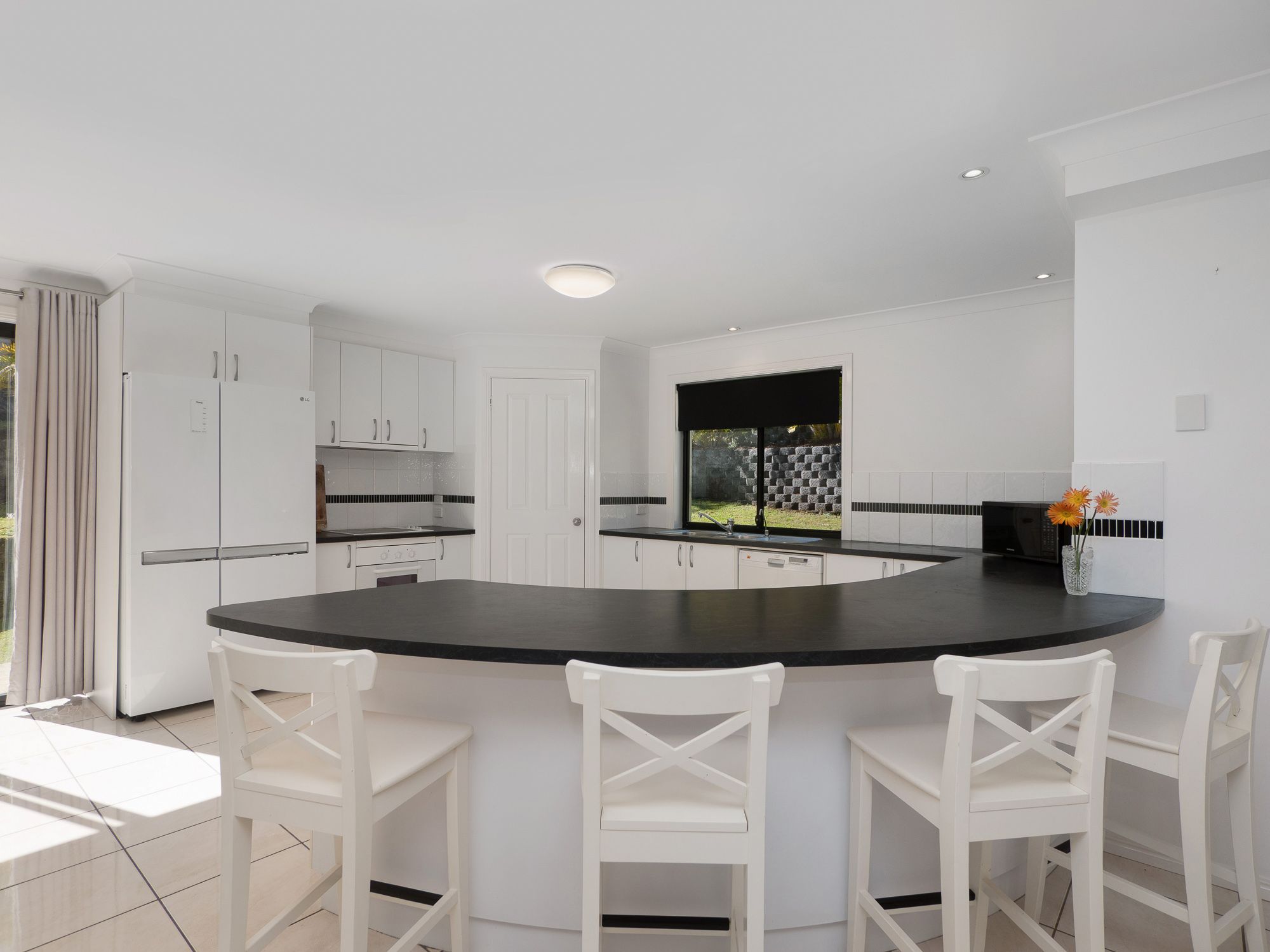 32 Kookaburra Terrace — photo 7 of 24