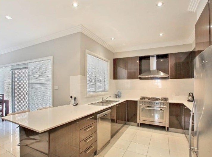 11 Decora Street, Mount Annan, NSW 2567