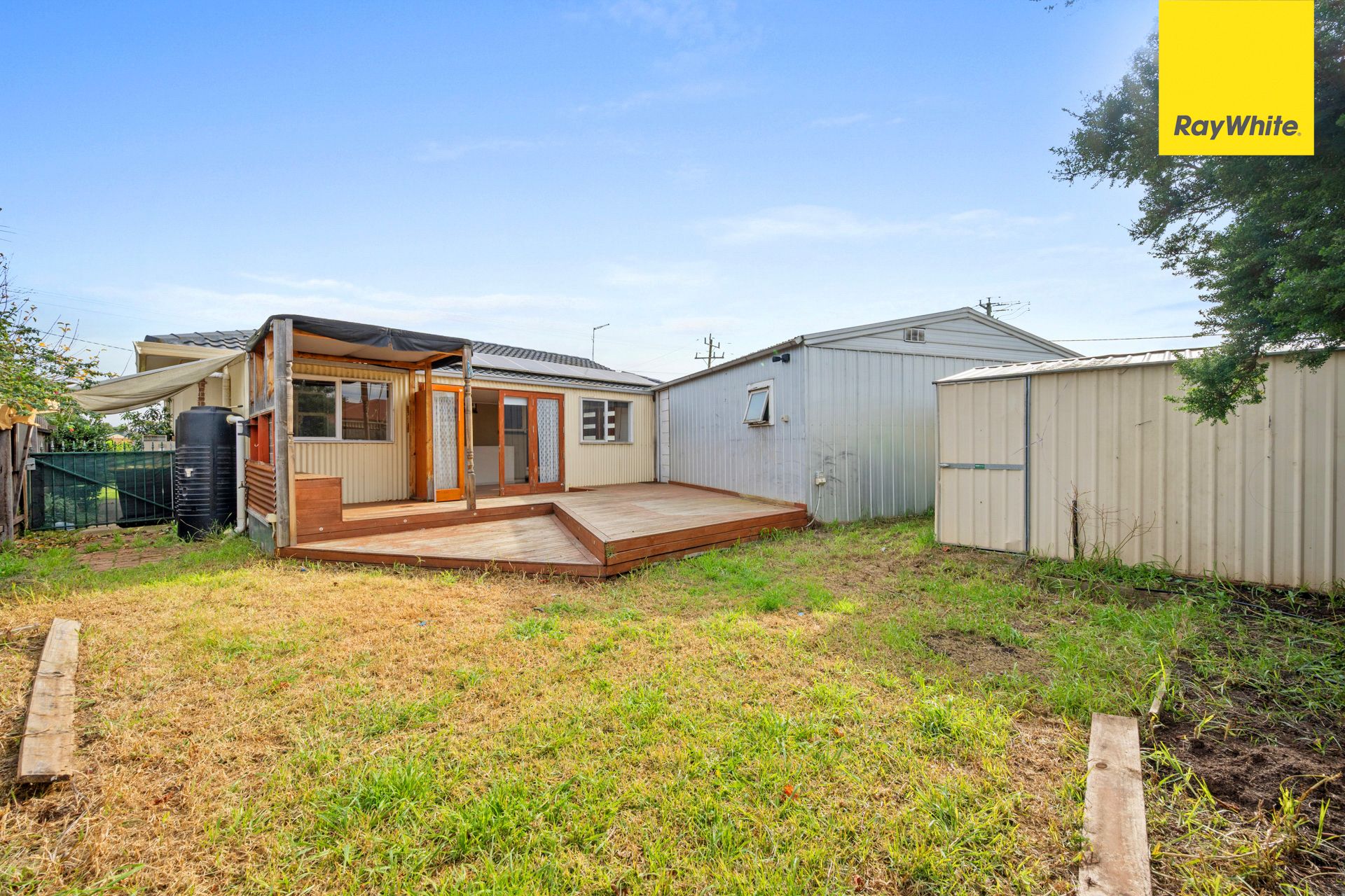 44 Rees Road — photo 14 of 16