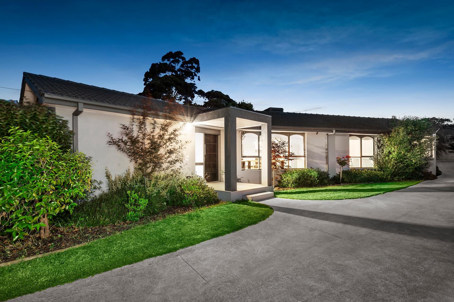 52 Sinclair Road, Bayswater VIC 3153