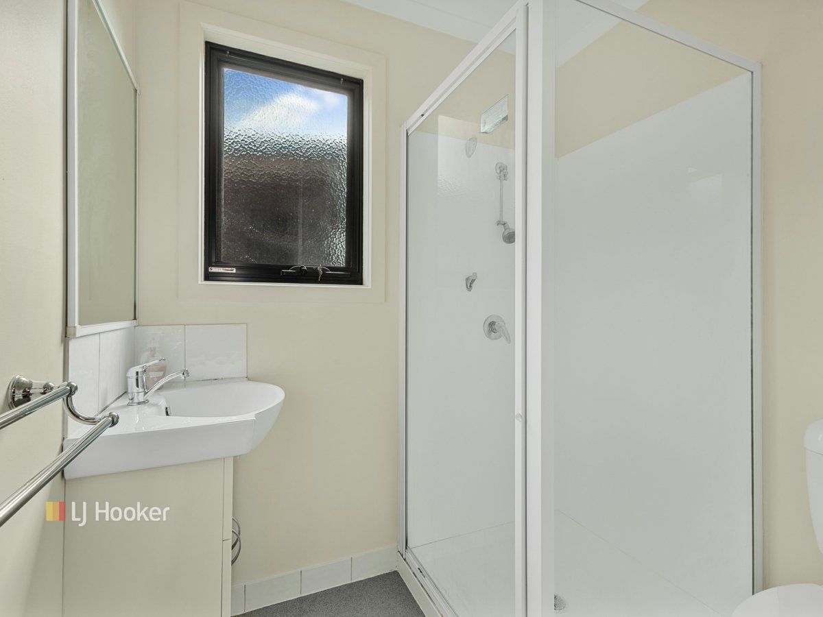 30 Elfrida Avenue — photo 11 of 24