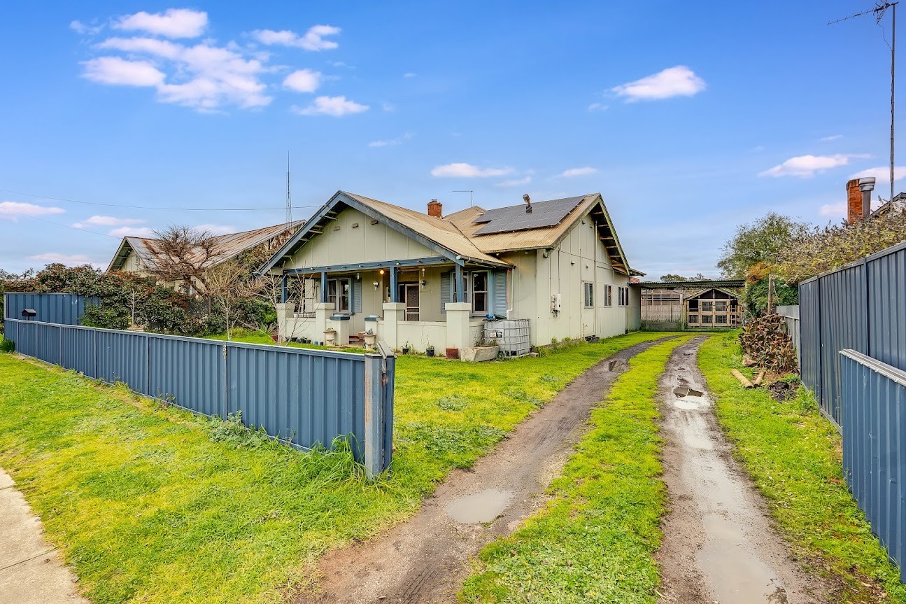 37 Commercial Street, Walla Walla, NSW 2659