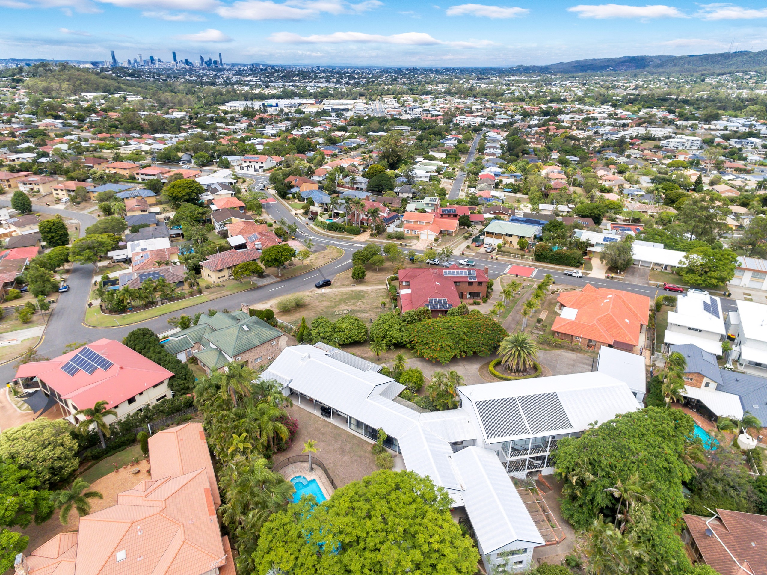 19 Dargie Street, Everton Park, QLD 4053