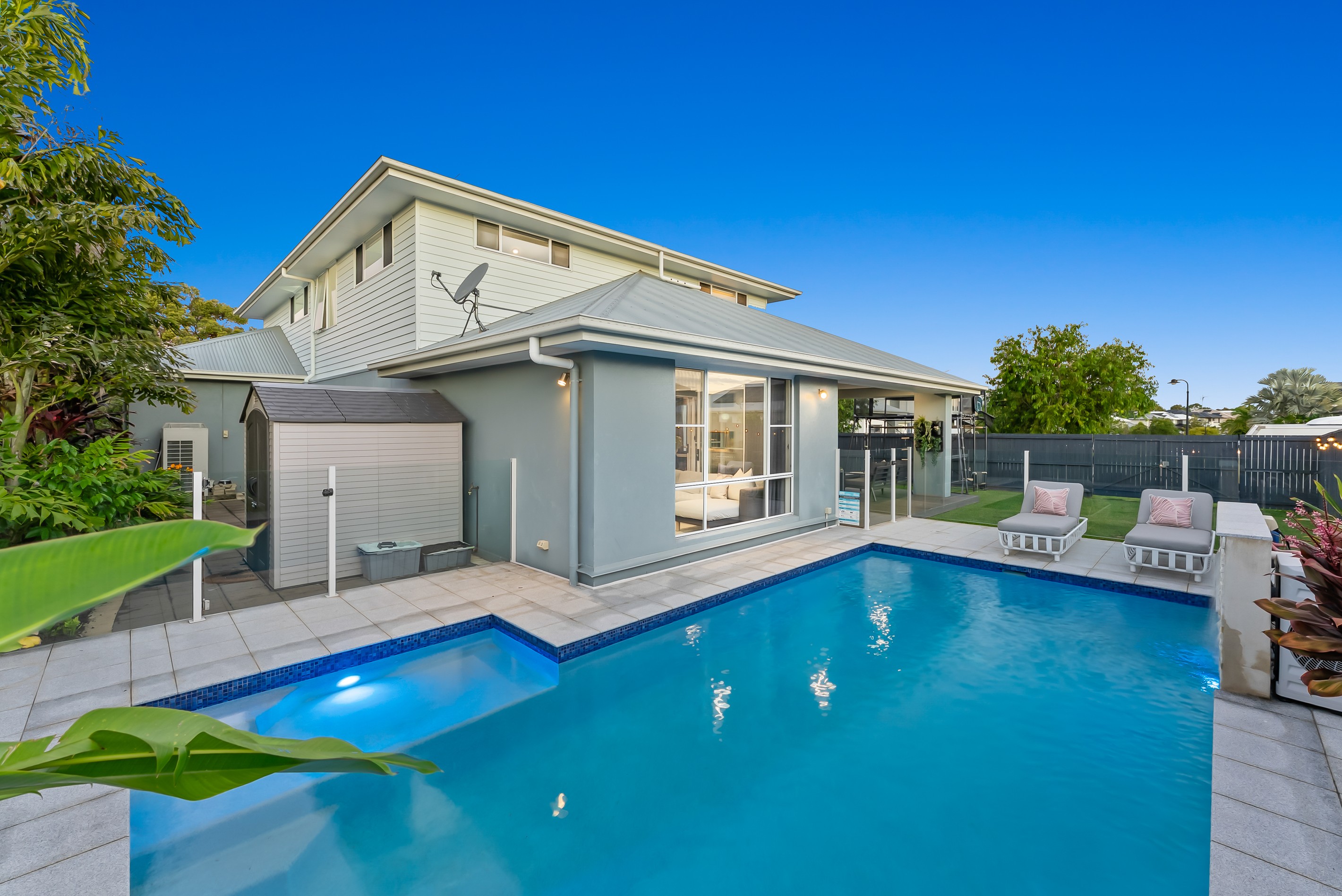 11 Woodward Crescent, North Lakes, QLD 4509