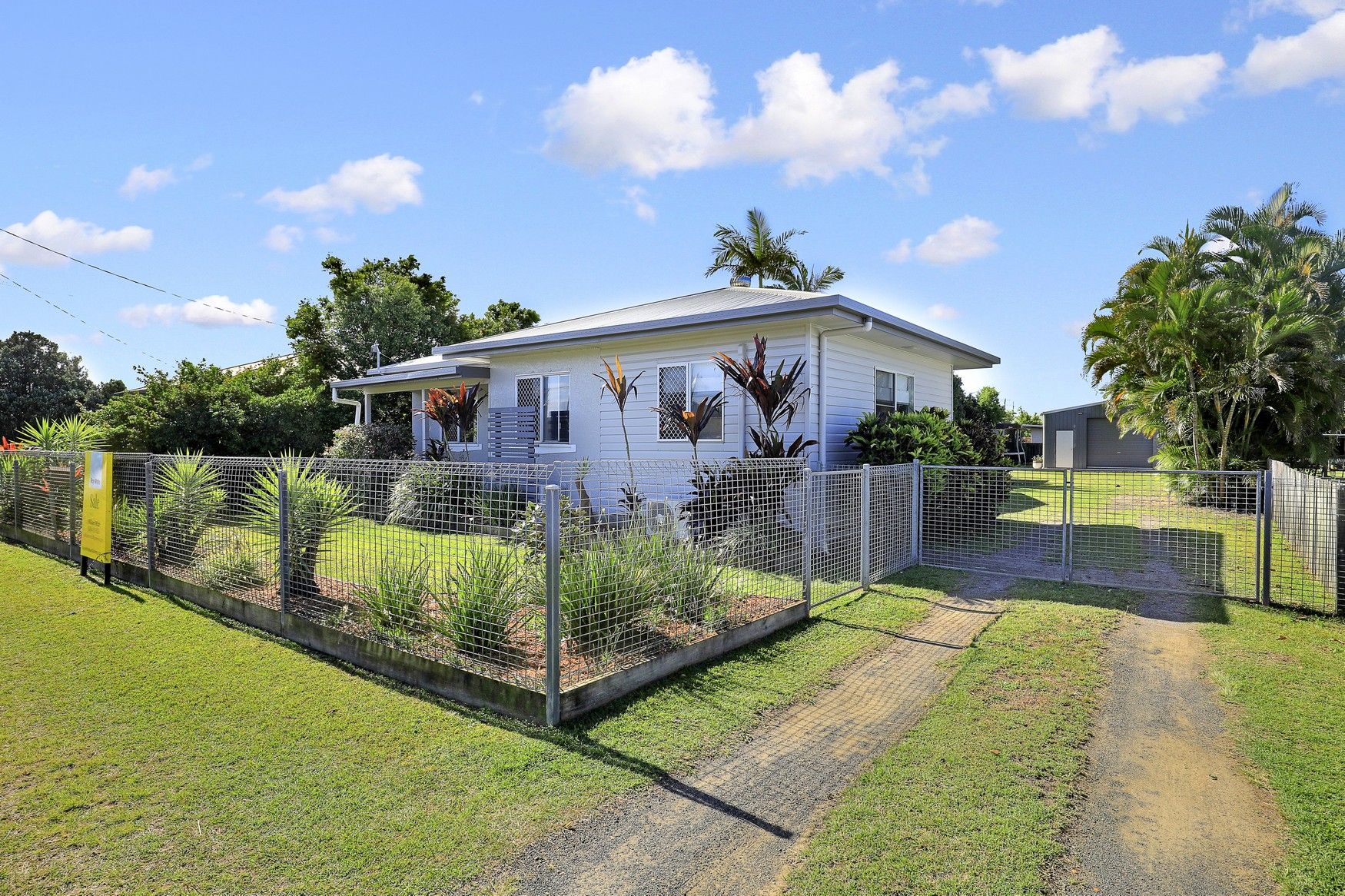 127 Elliott Heads Road, Kepnock, QLD 4670