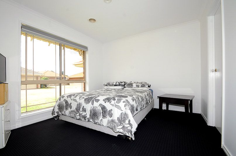 11/79 Greenwood Drive, Carrum Downs, VIC 3201