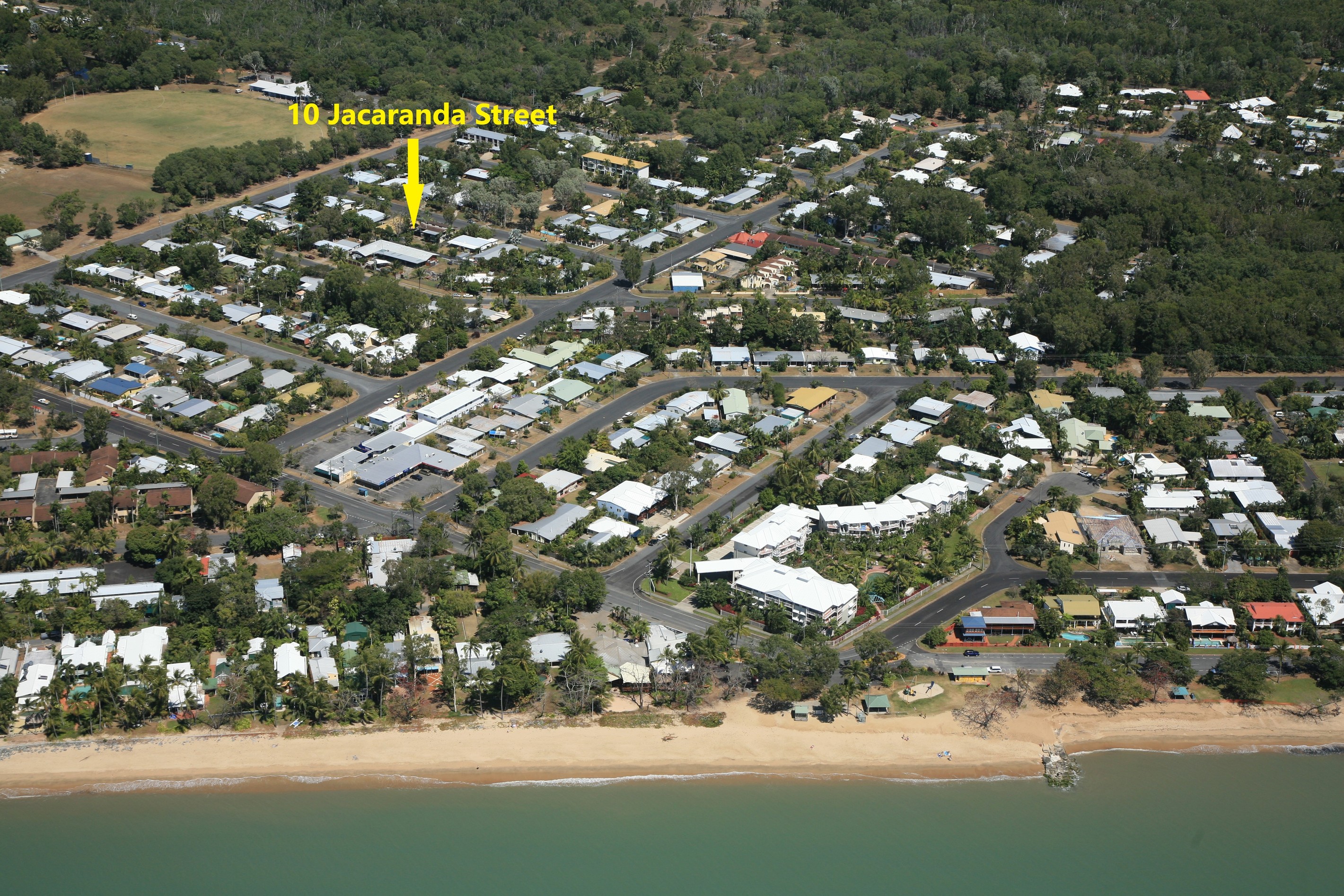 10 Jacaranda Street, Holloways Beach, QLD 4878